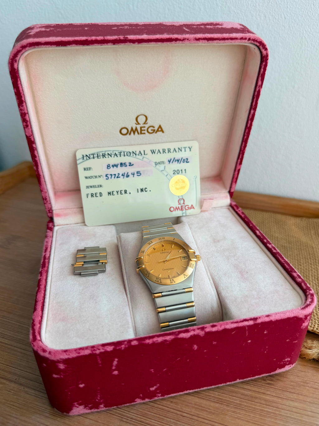 Omega Constellation Manhattan  Aur Otel - 33.5mm diametrul Full set - Conditie excelenta - Ref. 396.1201