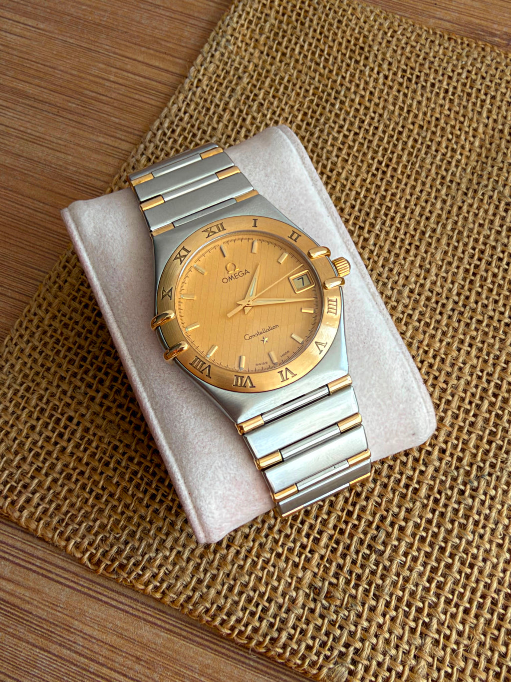 Omega Constellation Manhattan  Aur Otel - 33.5mm diametrul Full set - Conditie excelenta - Ref. 396.1201