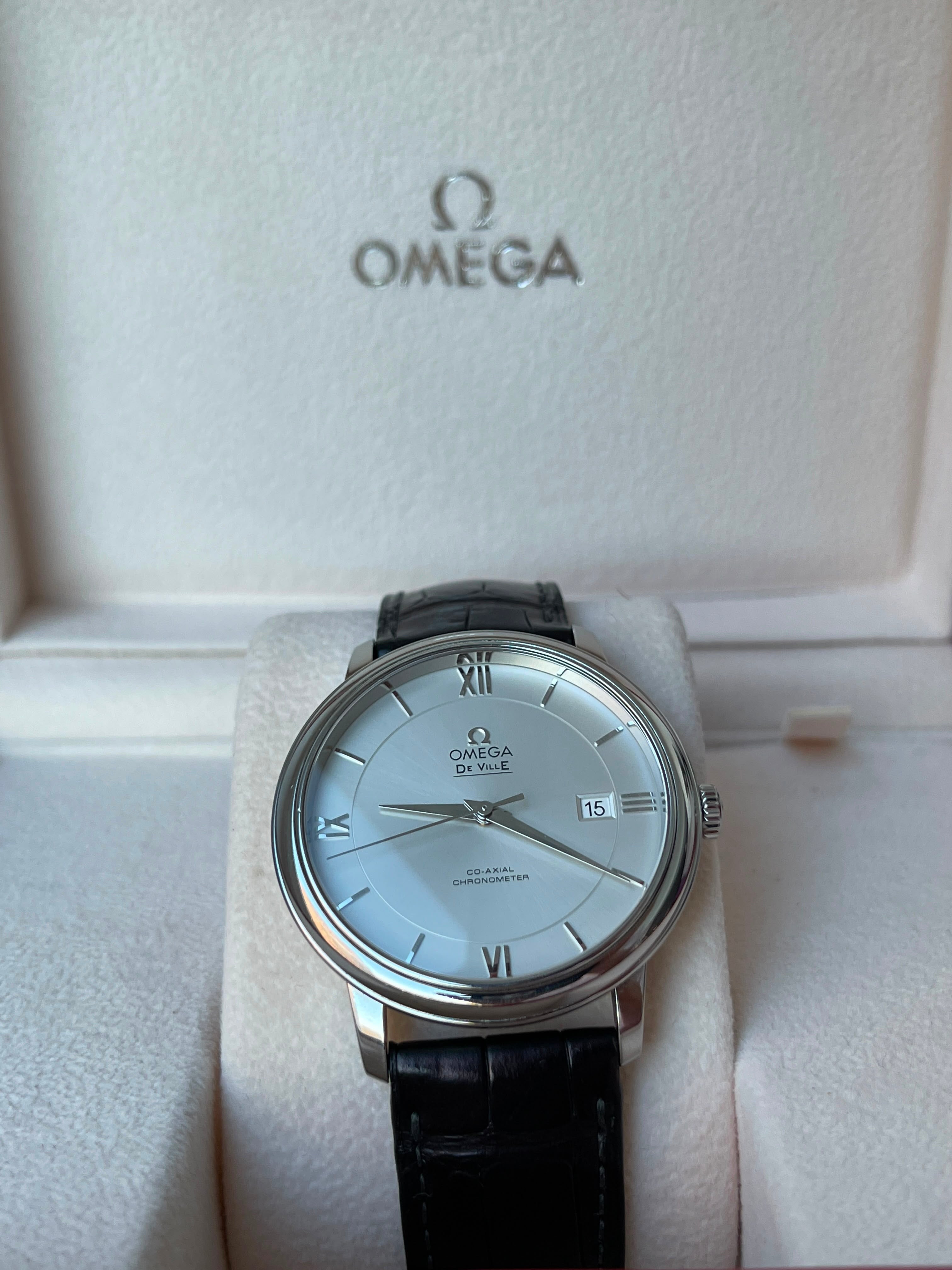 Omega De Ville Prestige Automatic 39.5mm Co-Axial Ref. 424.13.40.20.02.001