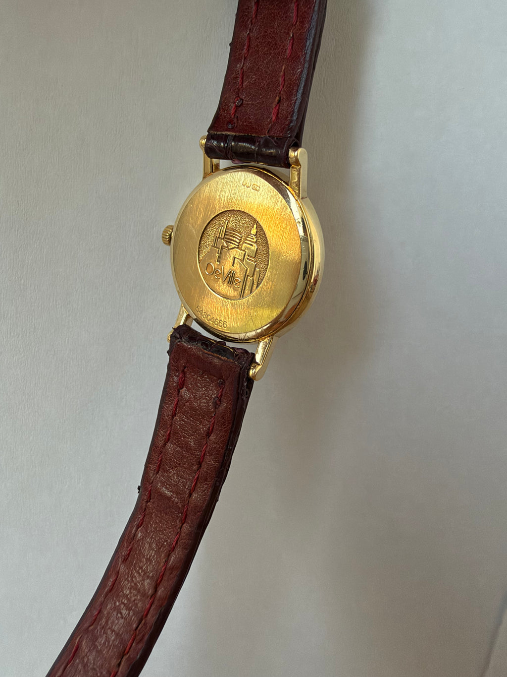 Omega De Ville Aur 18K - 2 curele realizate pe comandǎ