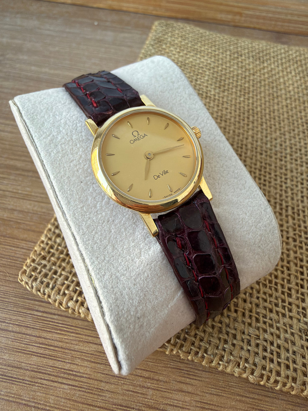 Omega De Ville Aur 18K - 2 curele realizate pe comandǎ