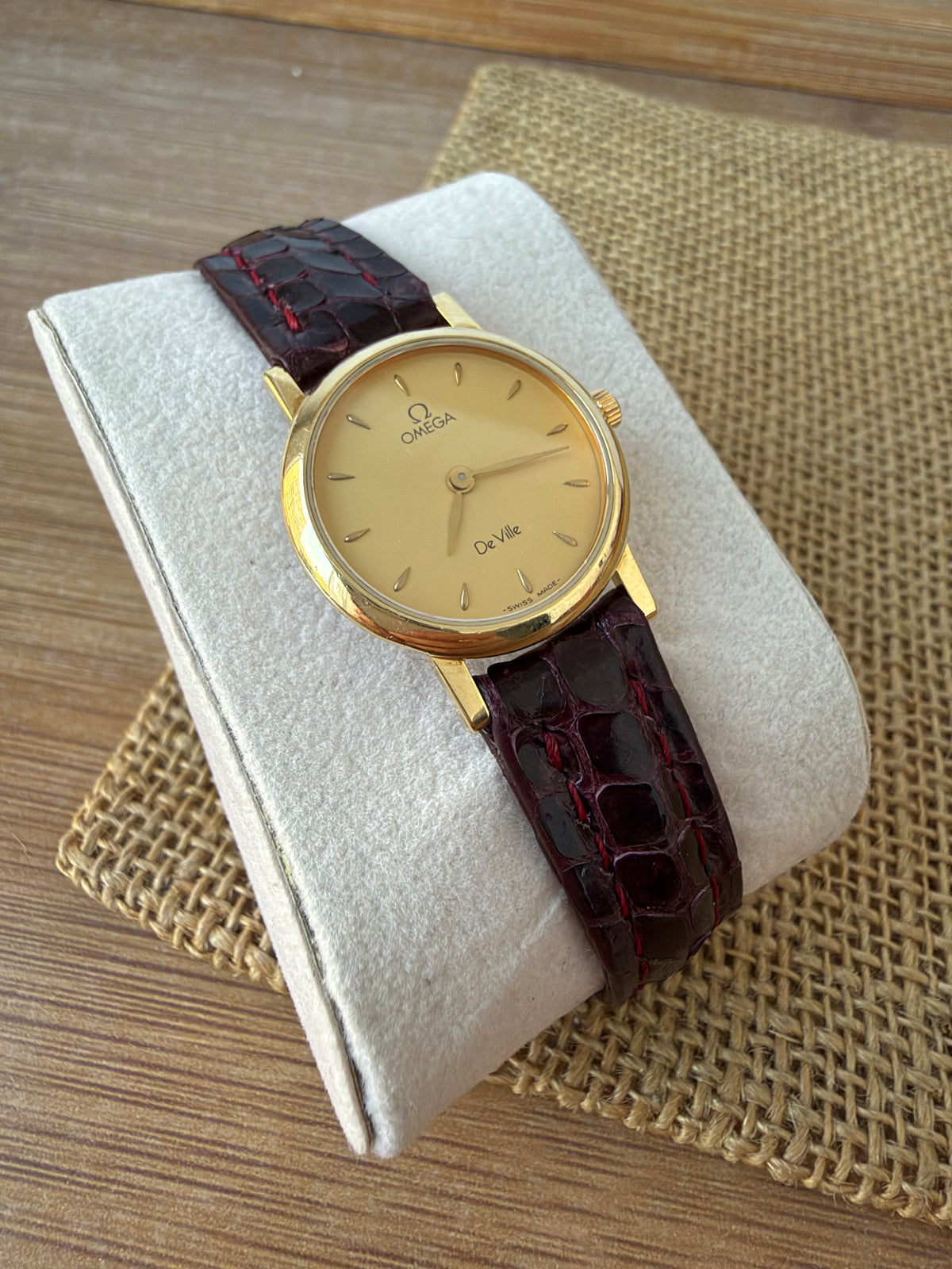 Omega De Ville Aur 18K - 2 curele realizate pe comandǎ