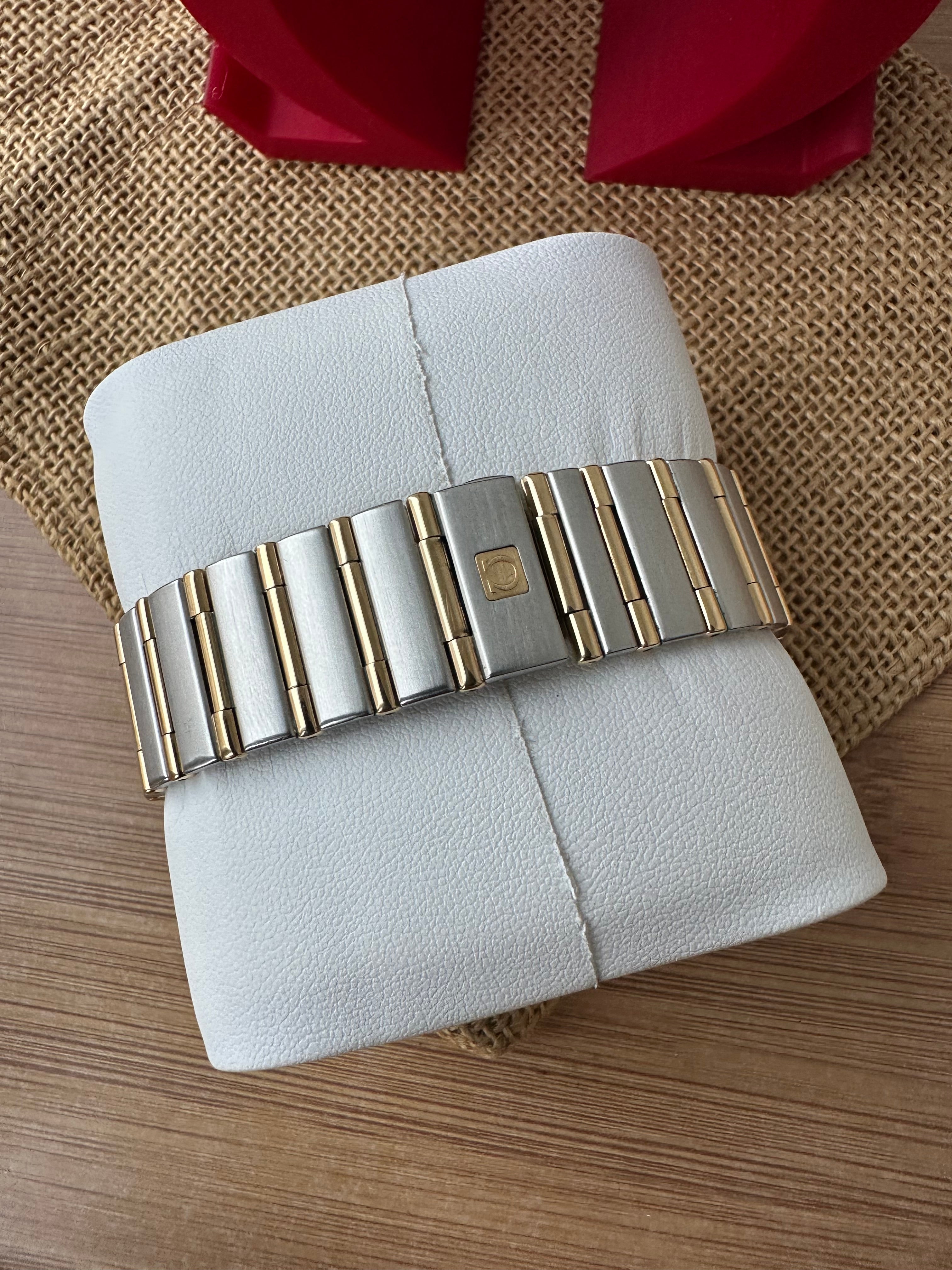 Omega Constellation Aur 18k Oțel Automatic 35.5mm diametrul