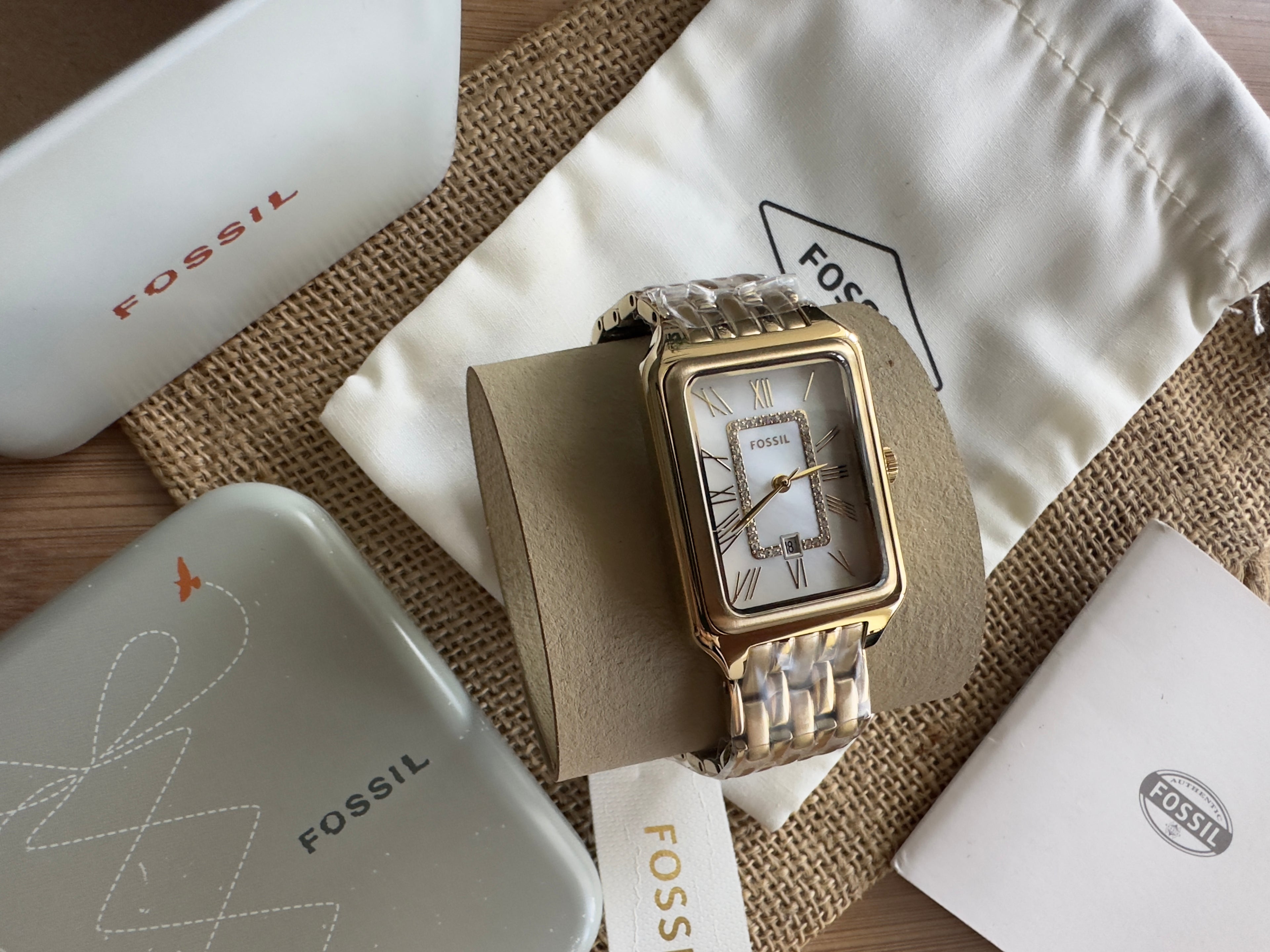 Ceas Fossil Raquel Gold 26mm - Mother of Pearl - ES5304