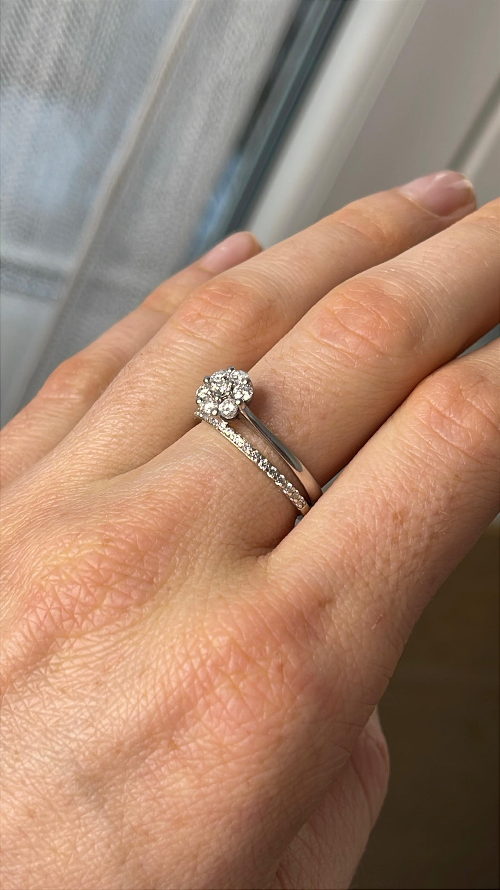 Inel Aur Alb 18k cu diamante - certificat