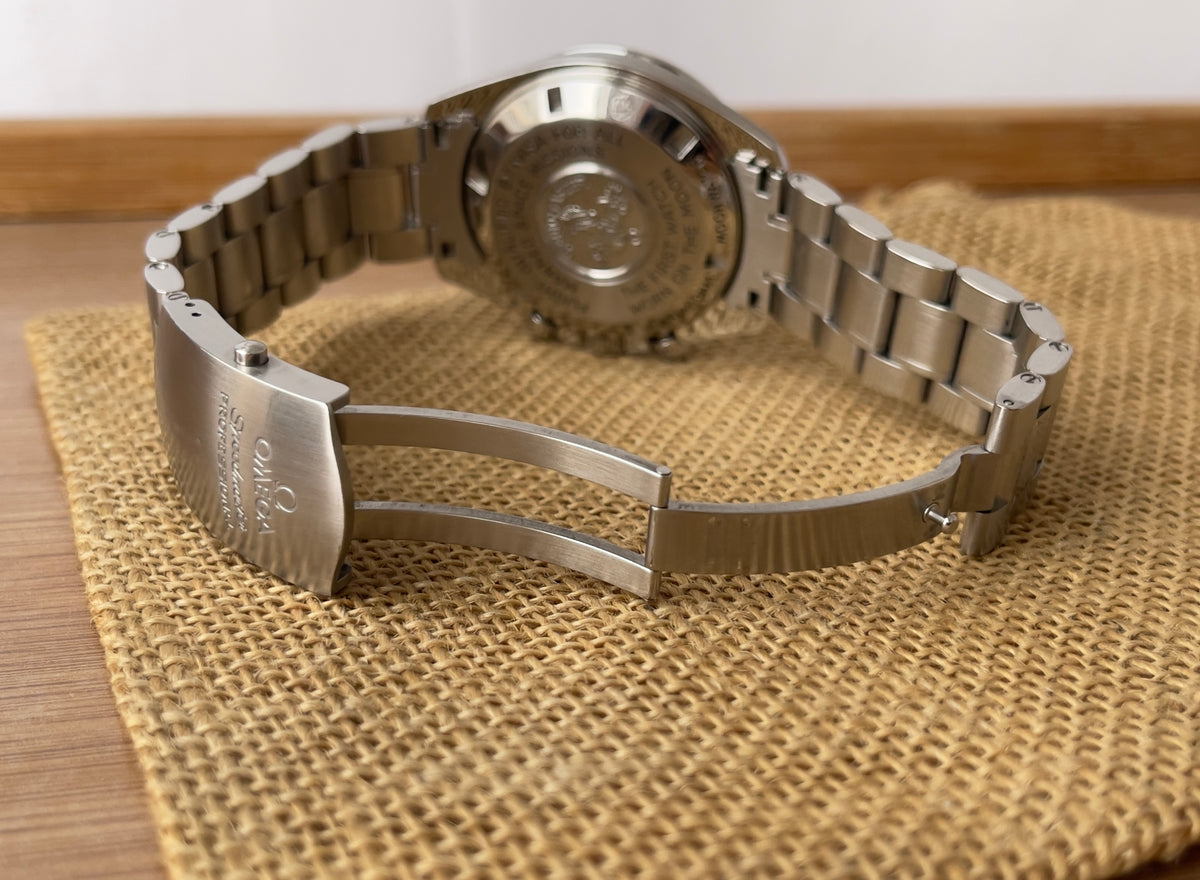 Omega Speedmaster Professional Moonwatch 42mm Cal. 1861 - Ref. 3570.50.00