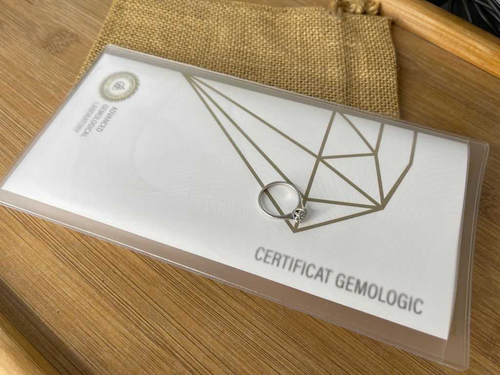 Inel Aur Alb 18k cu diamante - certificat