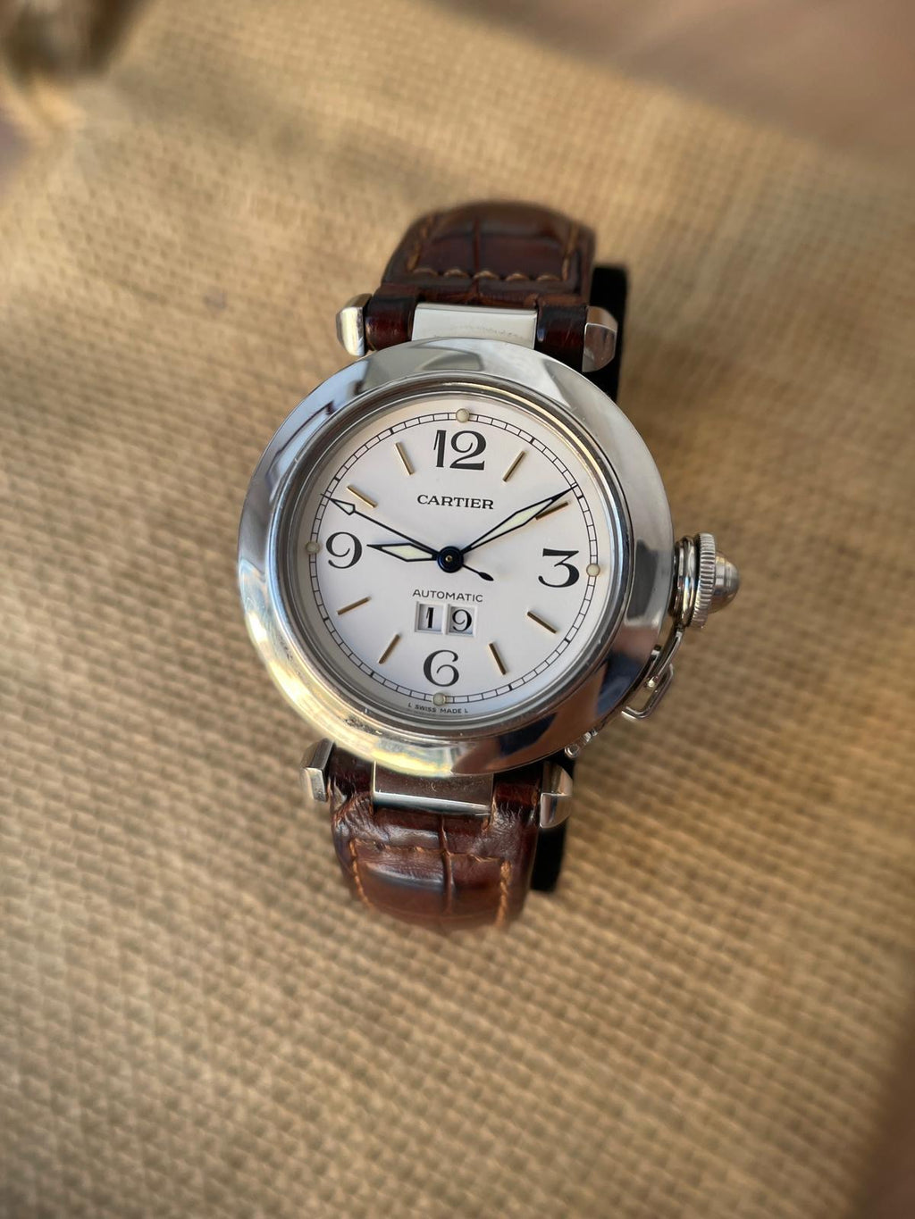 Cartier Pasha Automatic Big Date 35mm, curea de piele aligator 2475