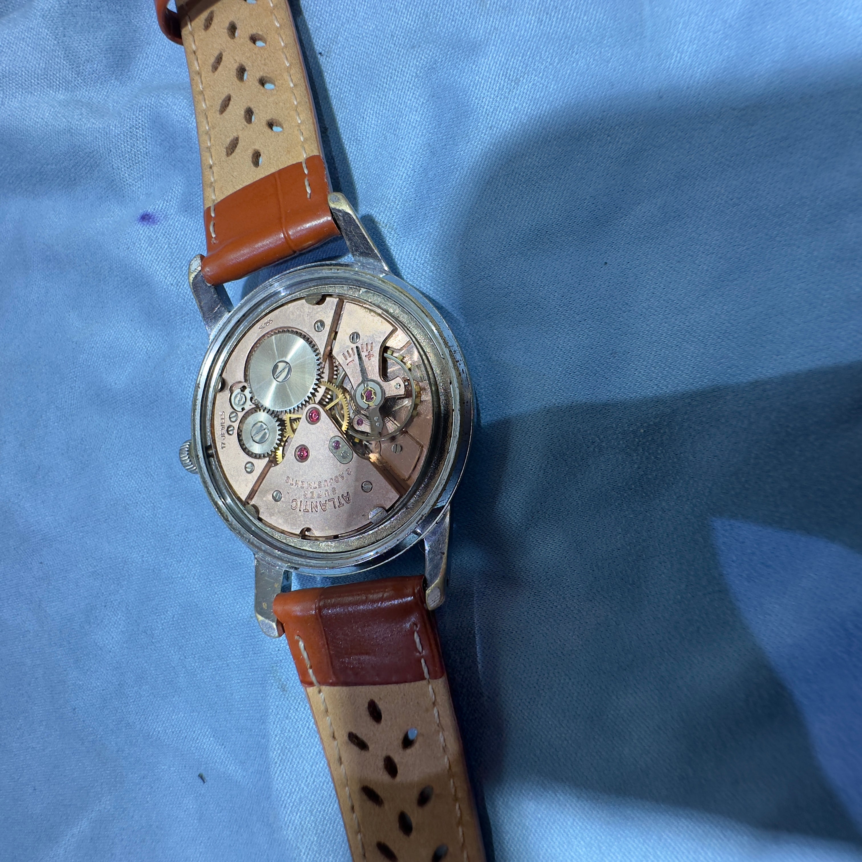 Atlantic Worldmaster 38mm - Mecanic - Mecanism Eta