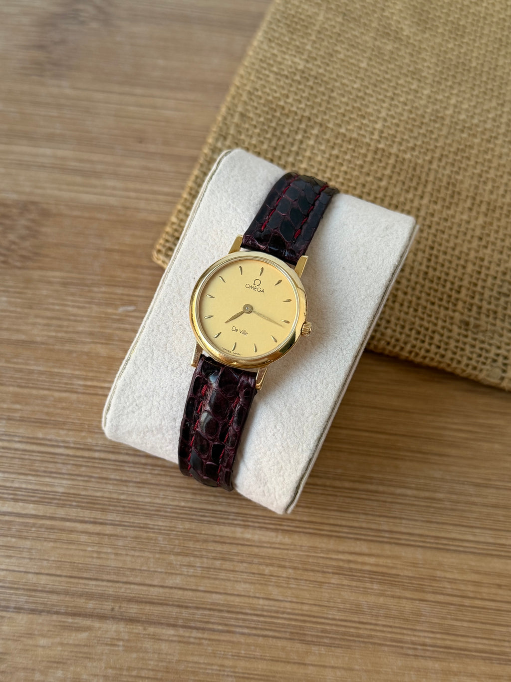 Omega De Ville Aur 18K - 2 curele realizate pe comandǎ