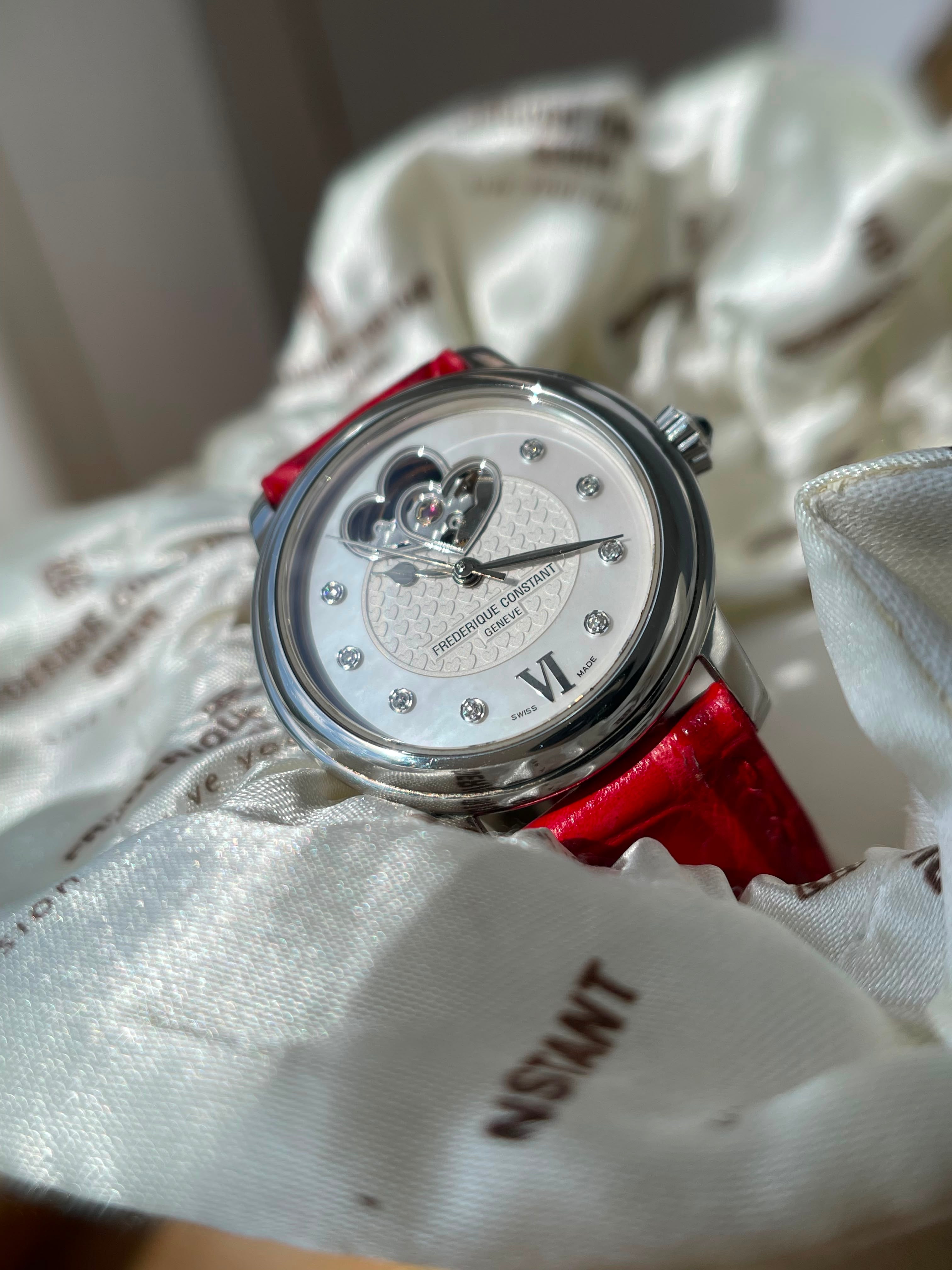 Superb Ceas Frederique Constant - Lady - Automatic - Open Heart cu diamante 💎Ref. FC-310DHB2P6