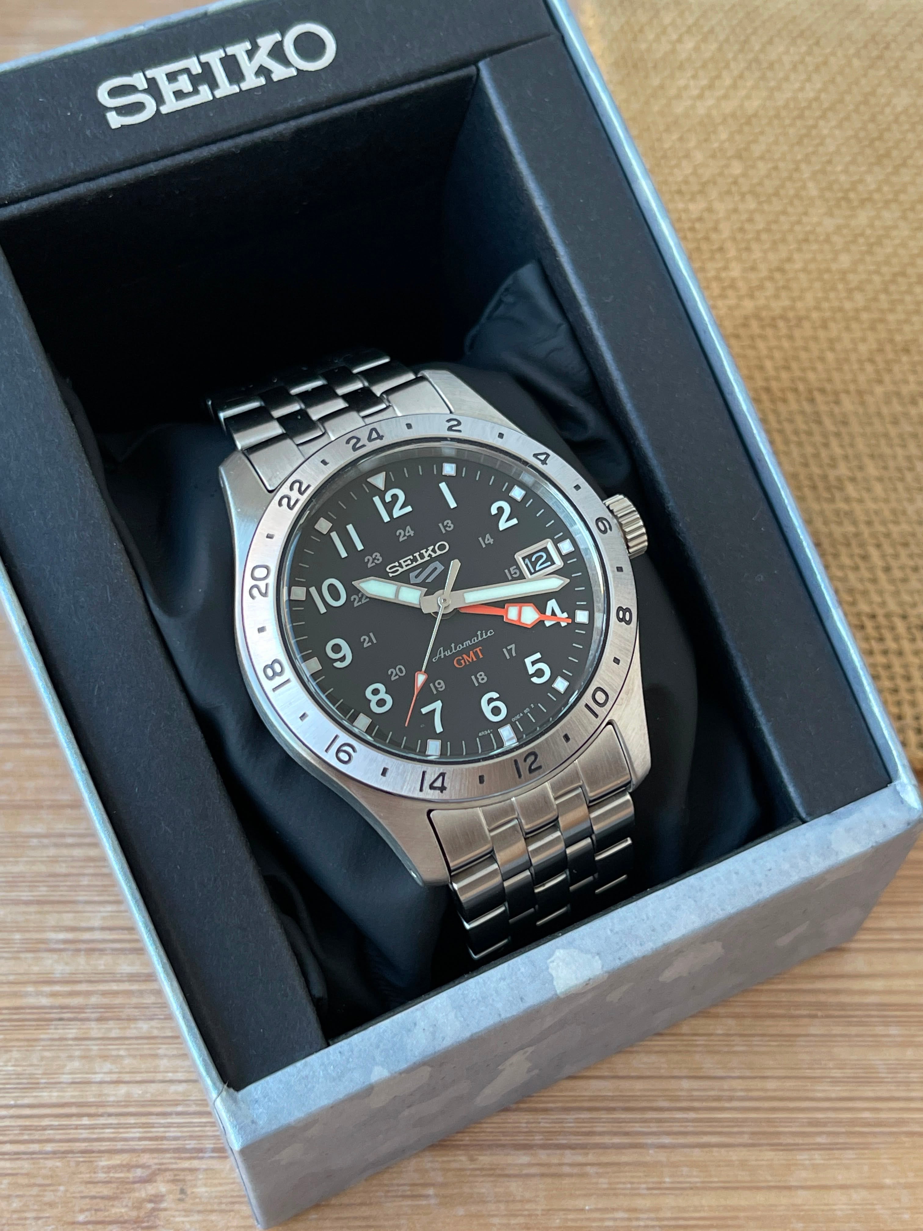 Seiko 5 Field Gmt Automatic - Full Set - impecabil Ref.SSK023K1
