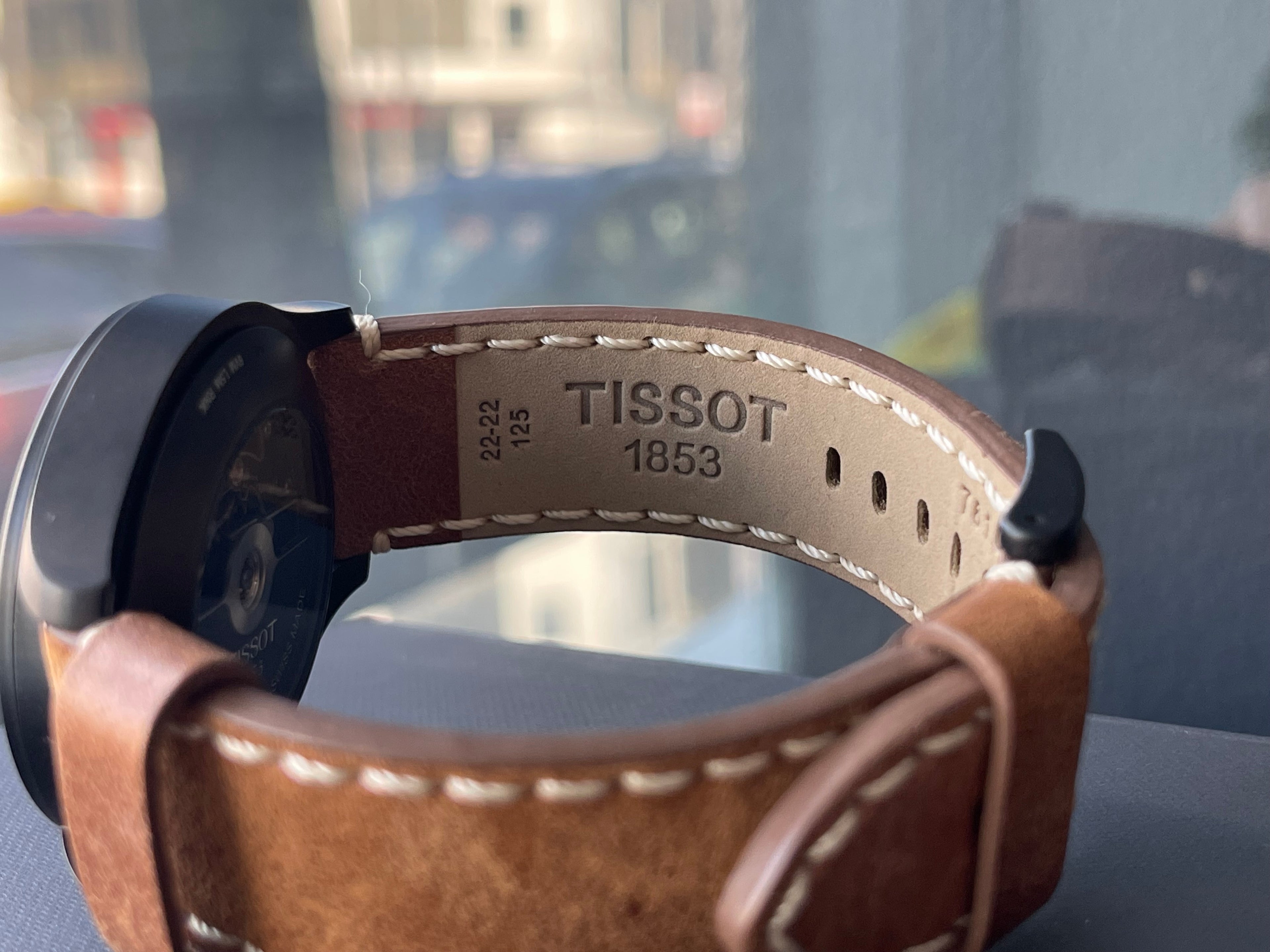Ceas Tissot Gent XL Swissmatic - Ref. T116.407.36.051.01 - 43mm diametrul condiție excelentǎ