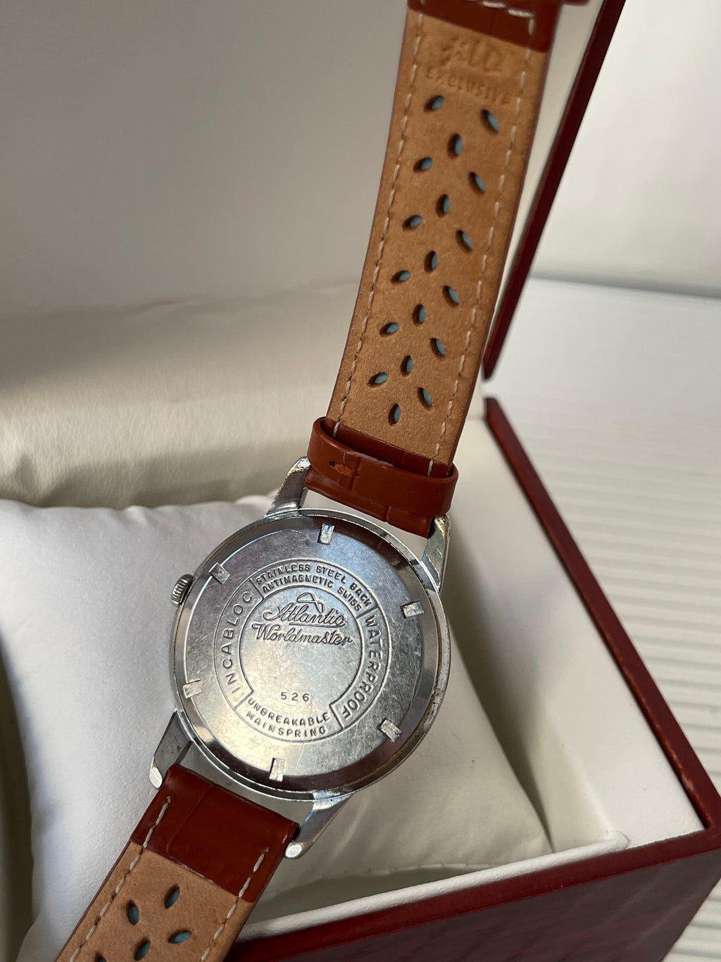 Atlantic Worldmaster 38mm - Mecanic - Mecanism Eta