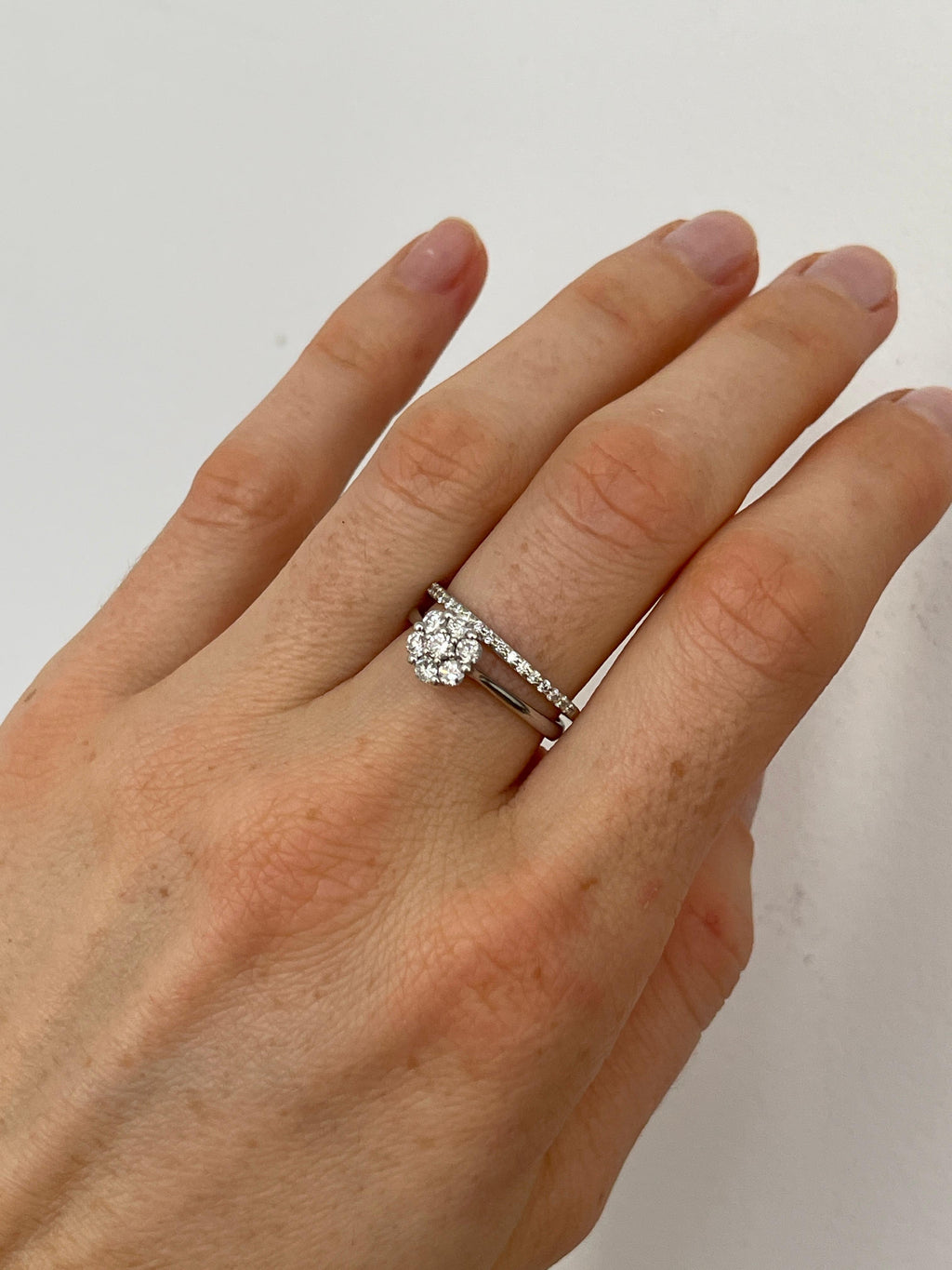 Inel Aur Alb 18k cu diamante - certificat