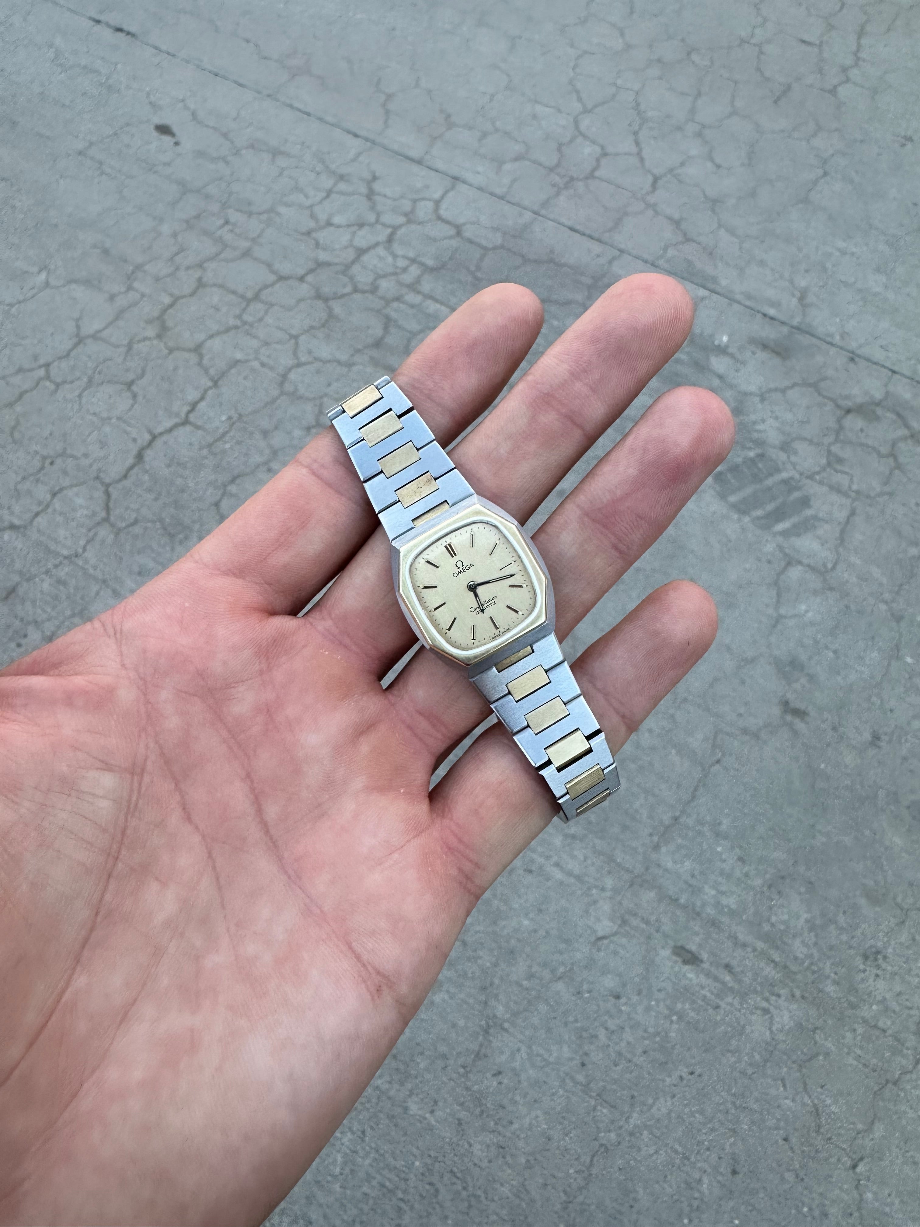 Omega Constellation Aur 18K si Otel Ref. 198.0123 - 33mm