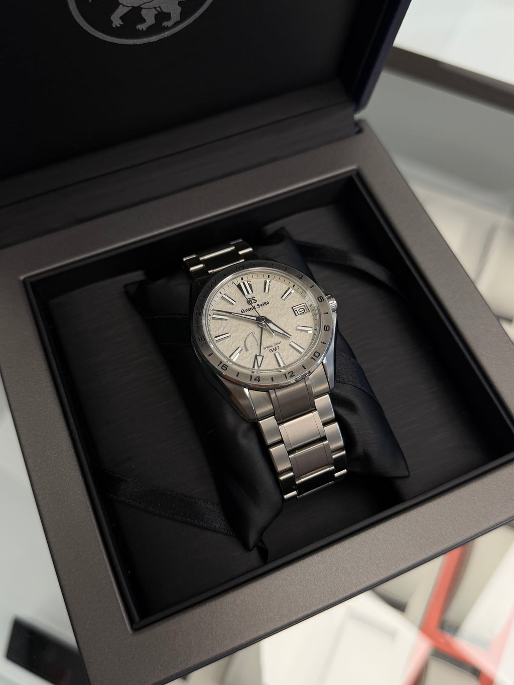 Grand Seiko Evolution 9 - Ref. SBGE285G - Spring Drive 9R66