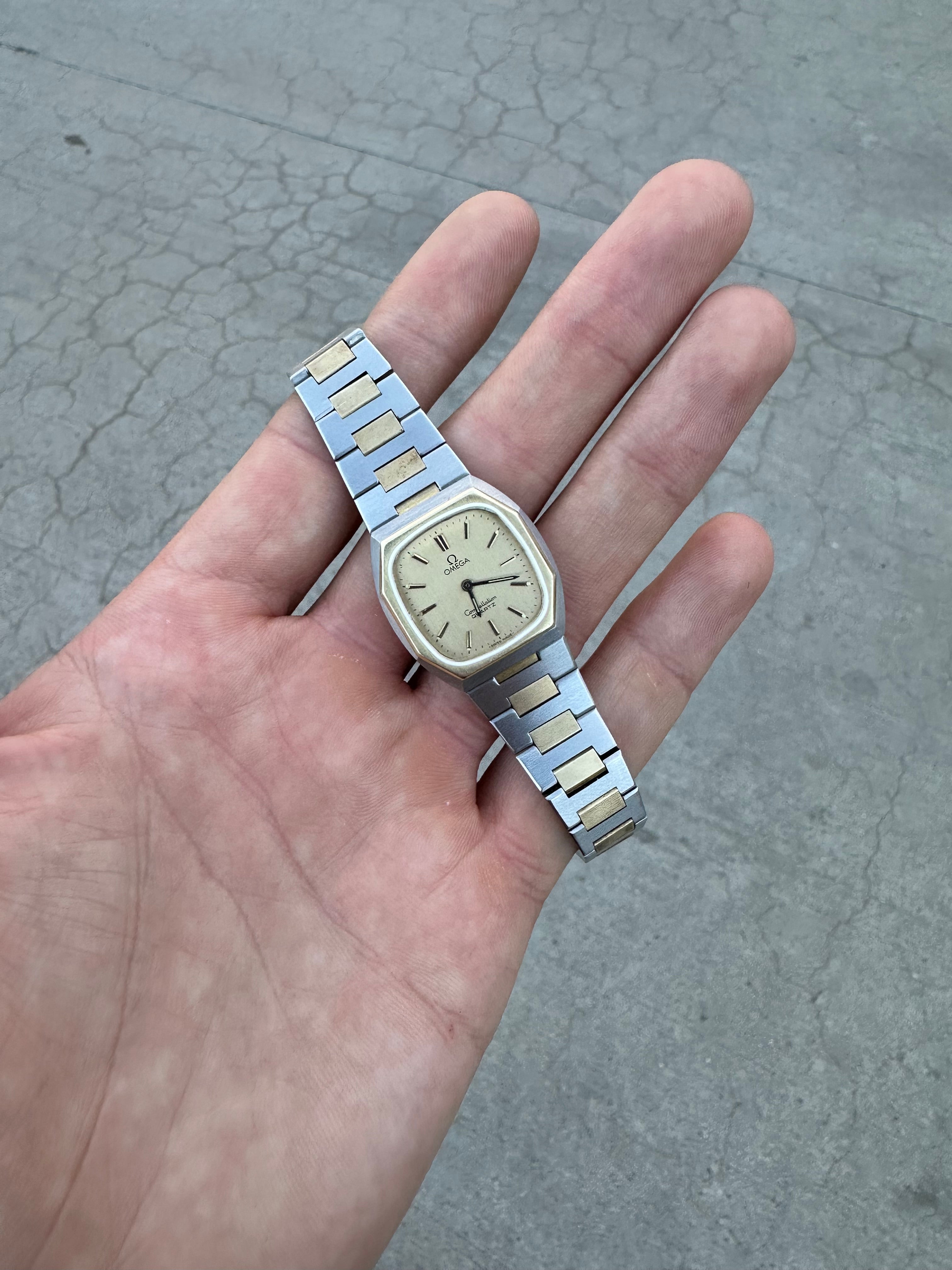 Omega Constellation Aur 18K si Otel Ref. 198.0123 - 33mm