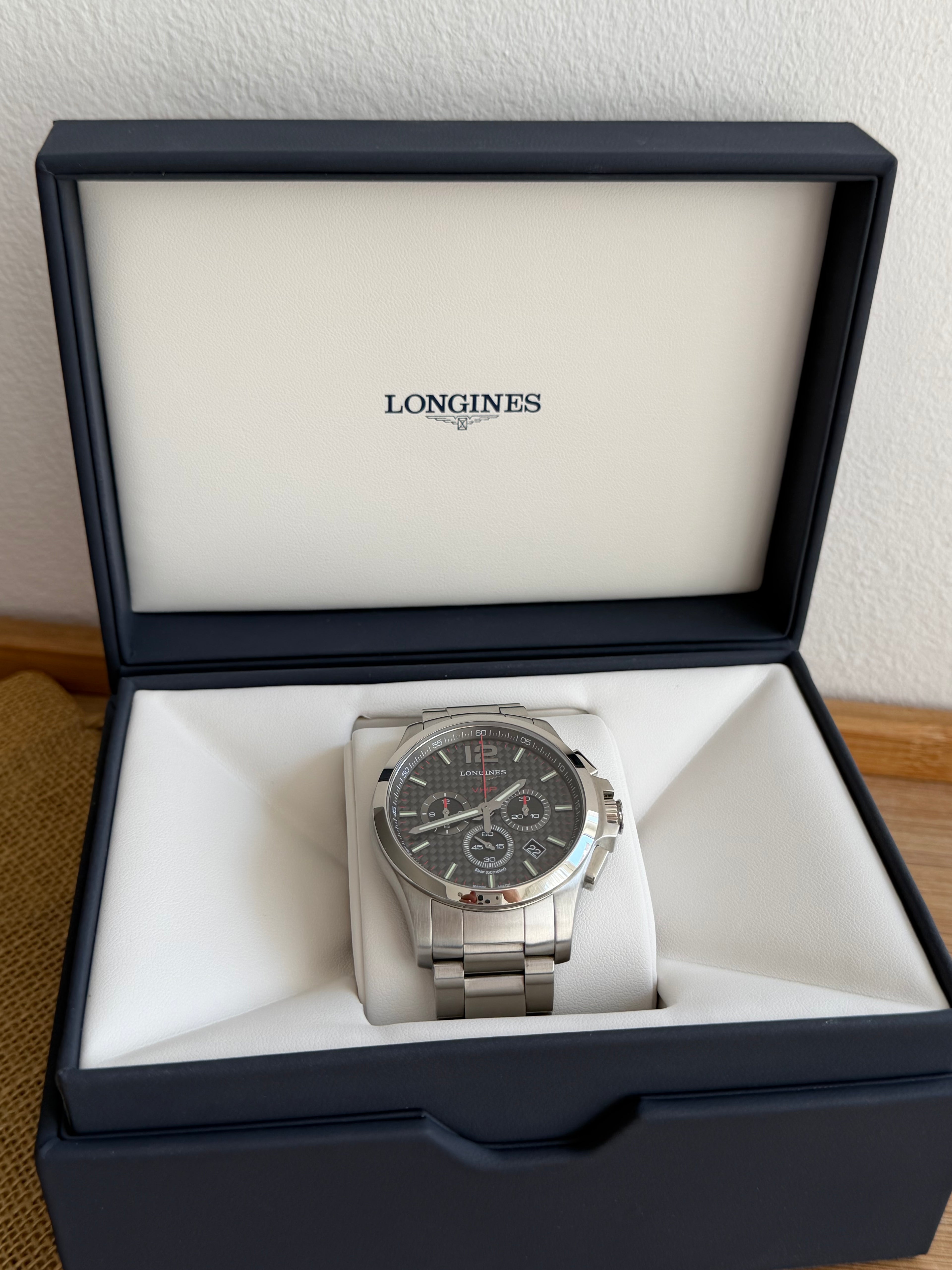 Longines Conquest - 44mm - Chronograph VHP - Very High Precision L3.727.4.66.6