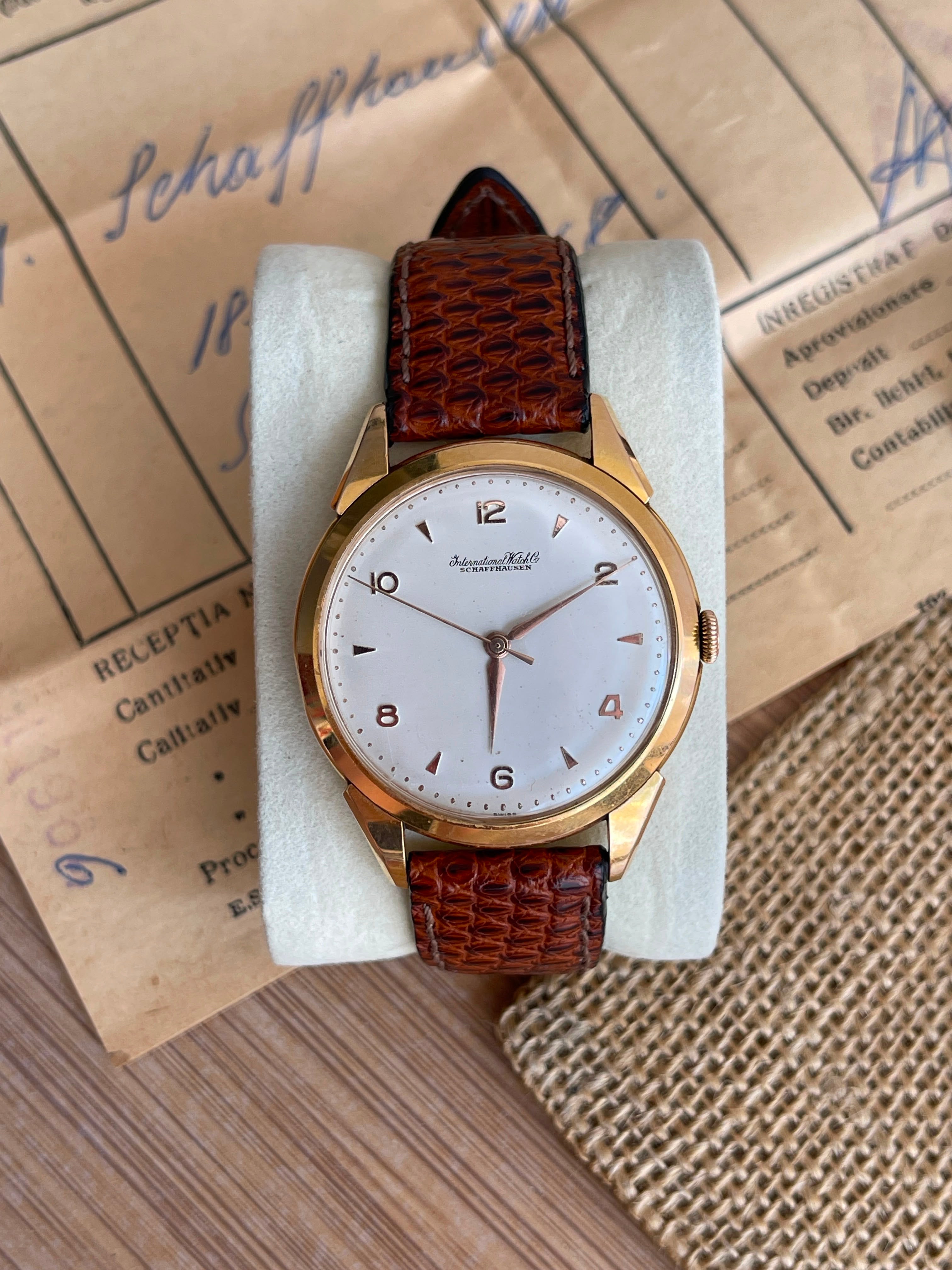 Ceas IWC din Aur 18K - Calibru Mecanic - Full set - impecabil - 15.07.1966