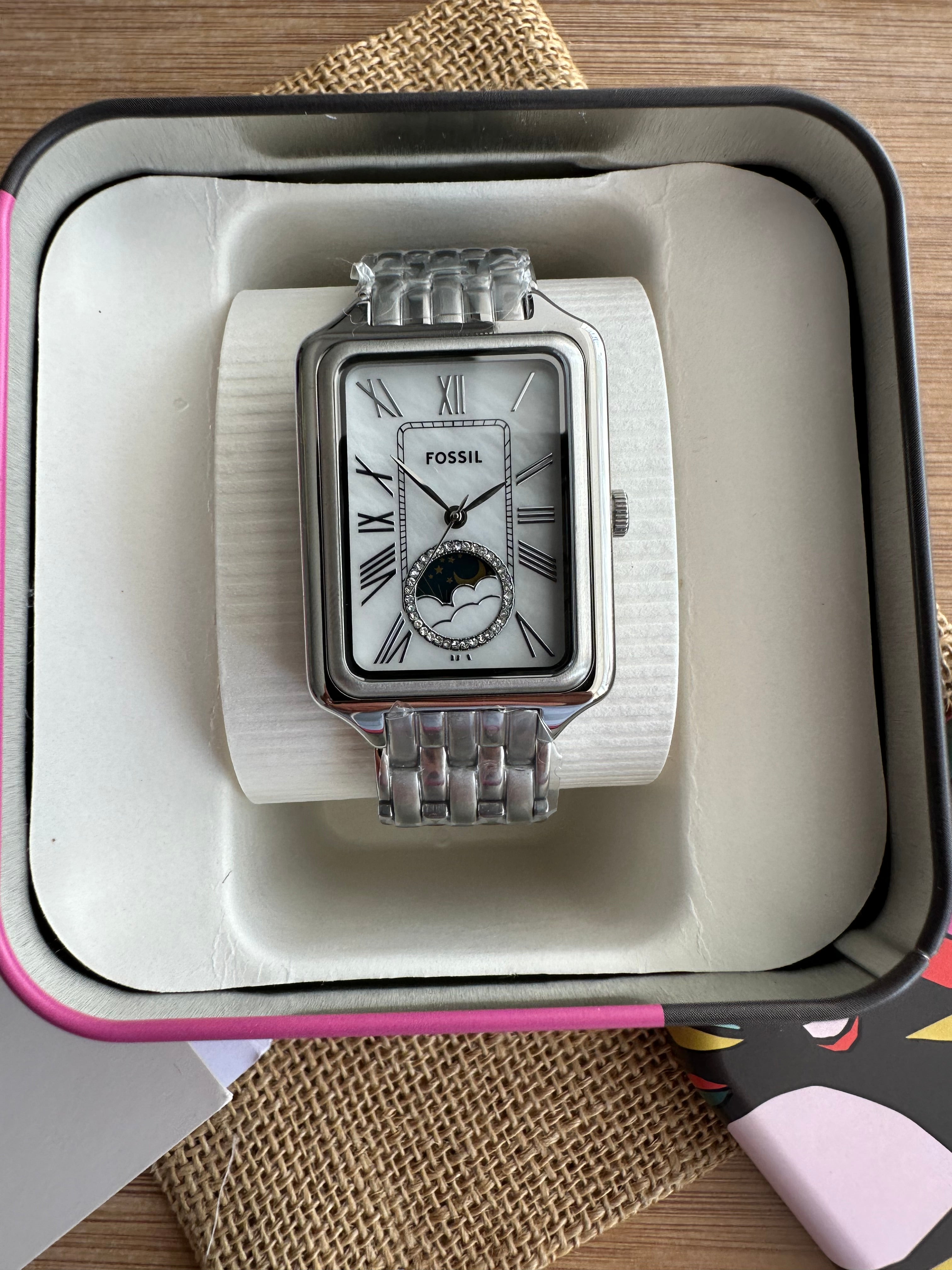 Ceas Fossil Raquel Sun Moon 29mm - Silver