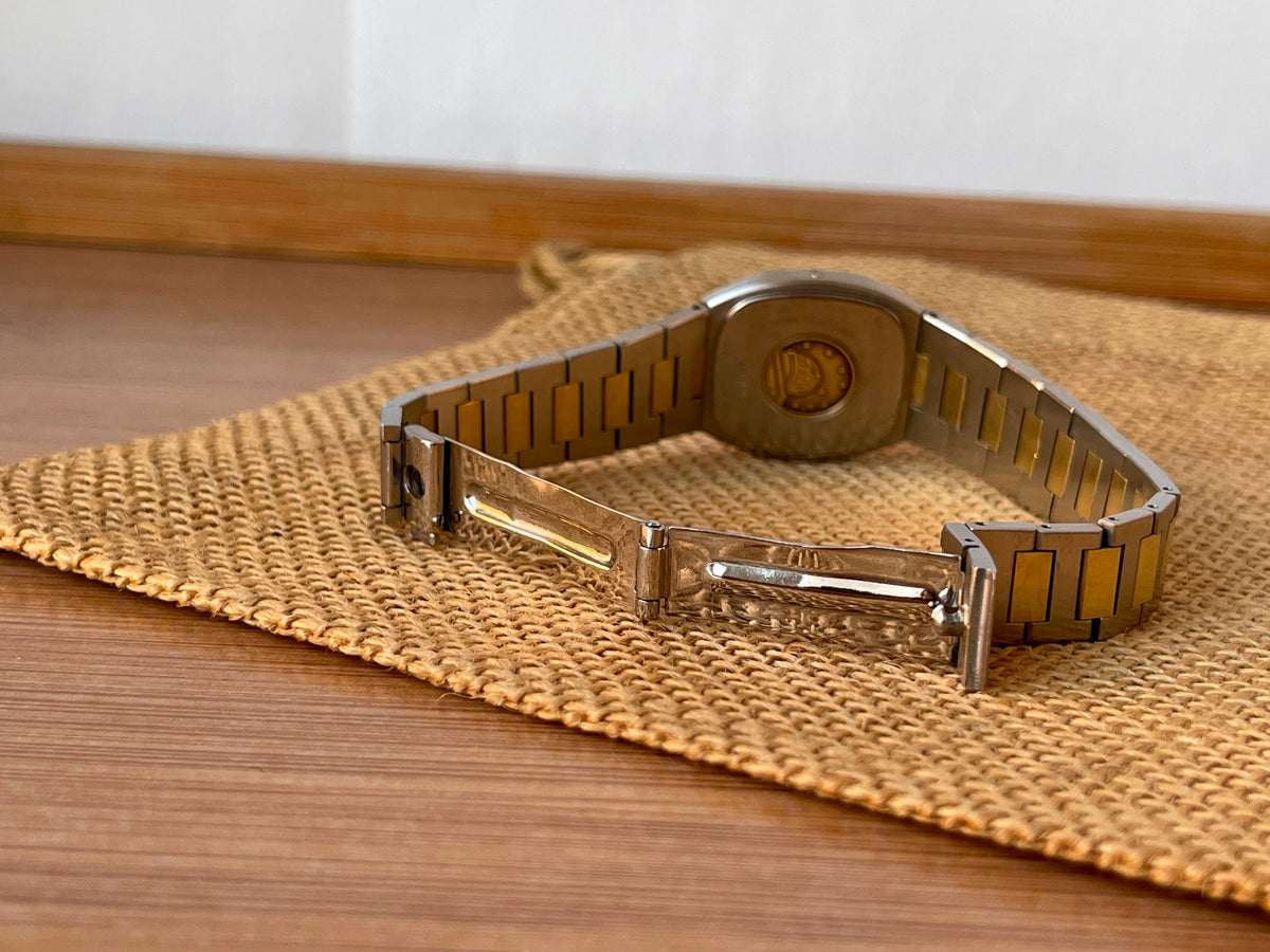 Omega Constellation Aur 18K si Otel Ref. 198.0123 - 33mm
