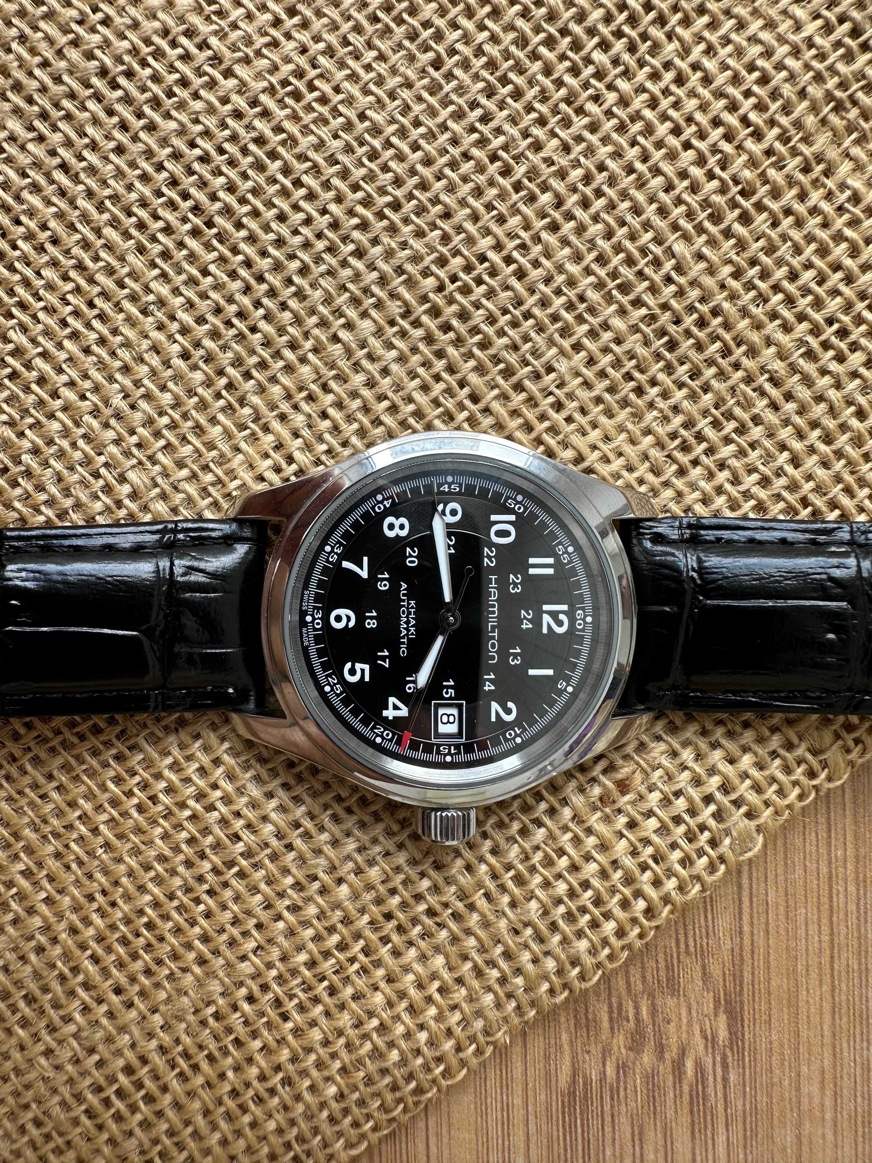 Hamilton Khaki Field 38mm - Condiție excelentǎ Automatic