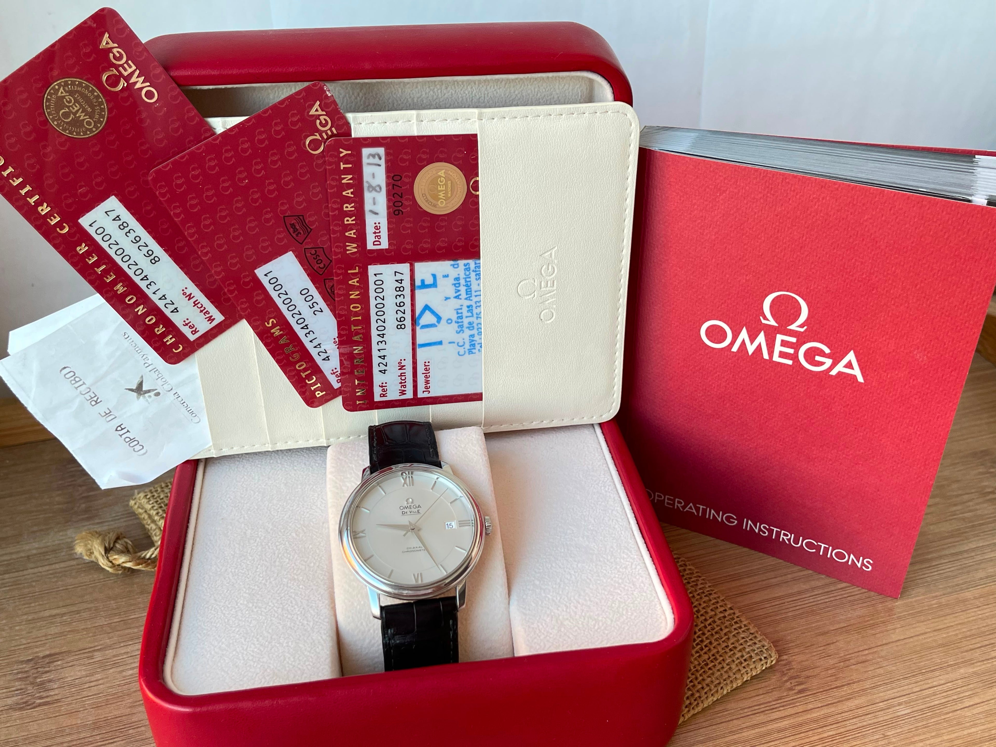 Omega De Ville Prestige Automatic 39.5mm Co-Axial Ref. 424.13.40.20.02.001