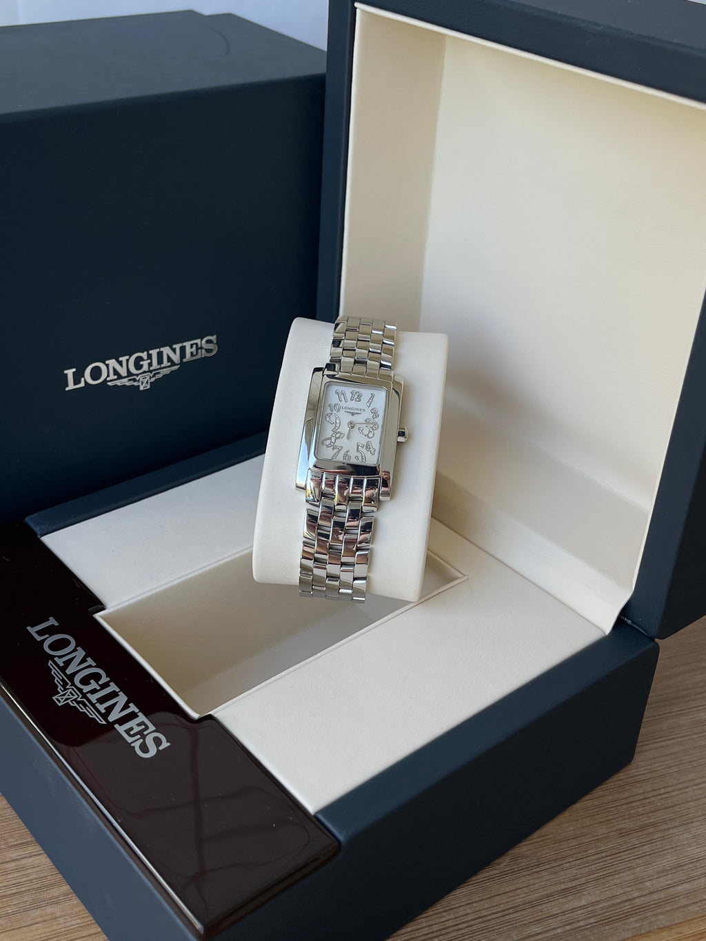 Ceas Longines Dolcevita Lady Cadran Mother of Pearl cu diamante ref. L5.502.4.07.6