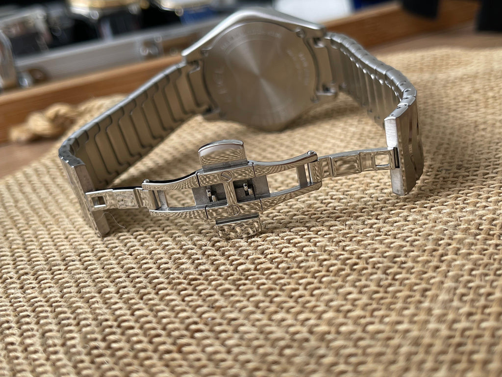 Superb Ebel Lady Wave 35mm cu diamante - ref. 1216303