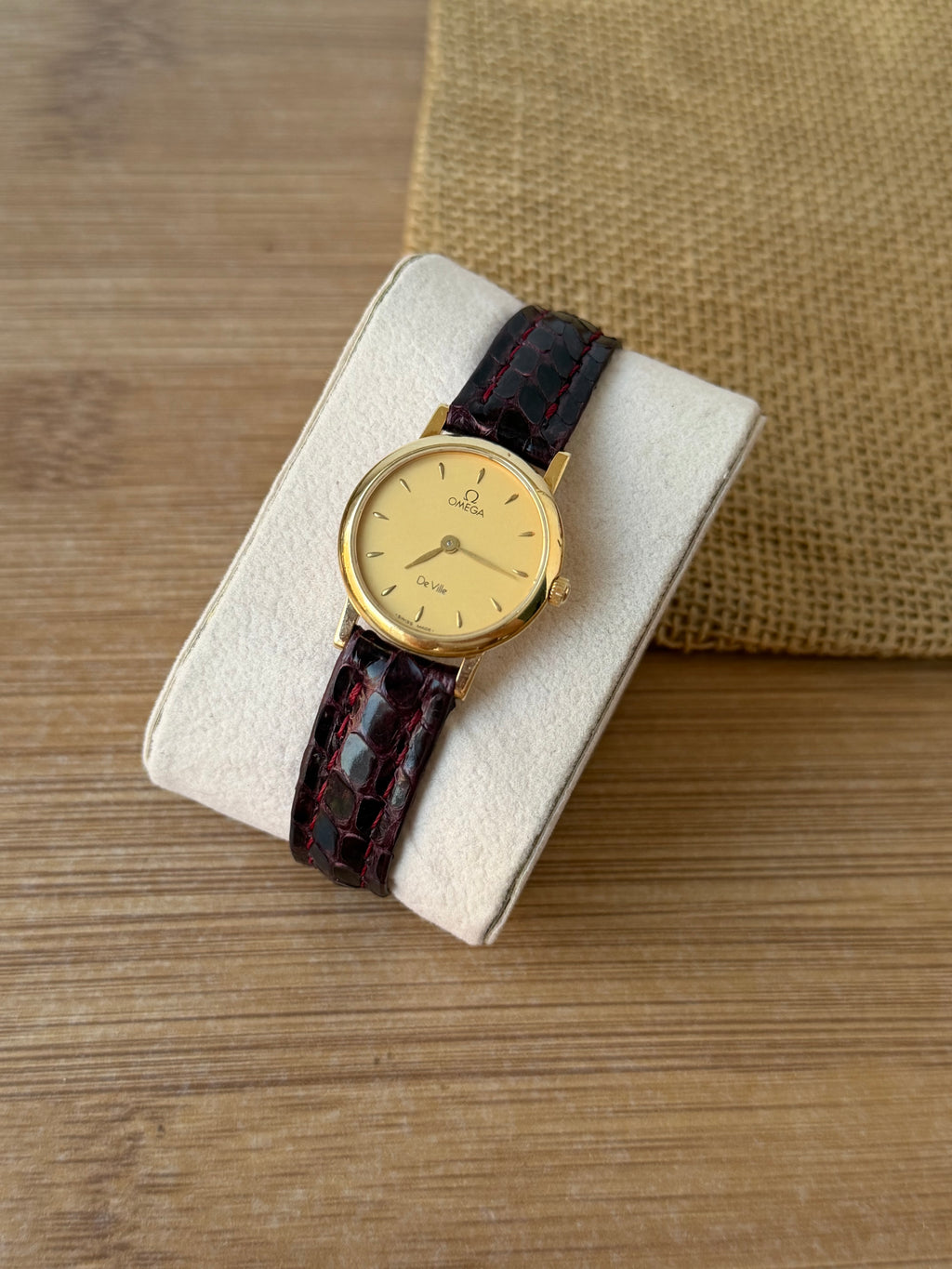 Omega De Ville Aur 18K - 2 curele realizate pe comandǎ