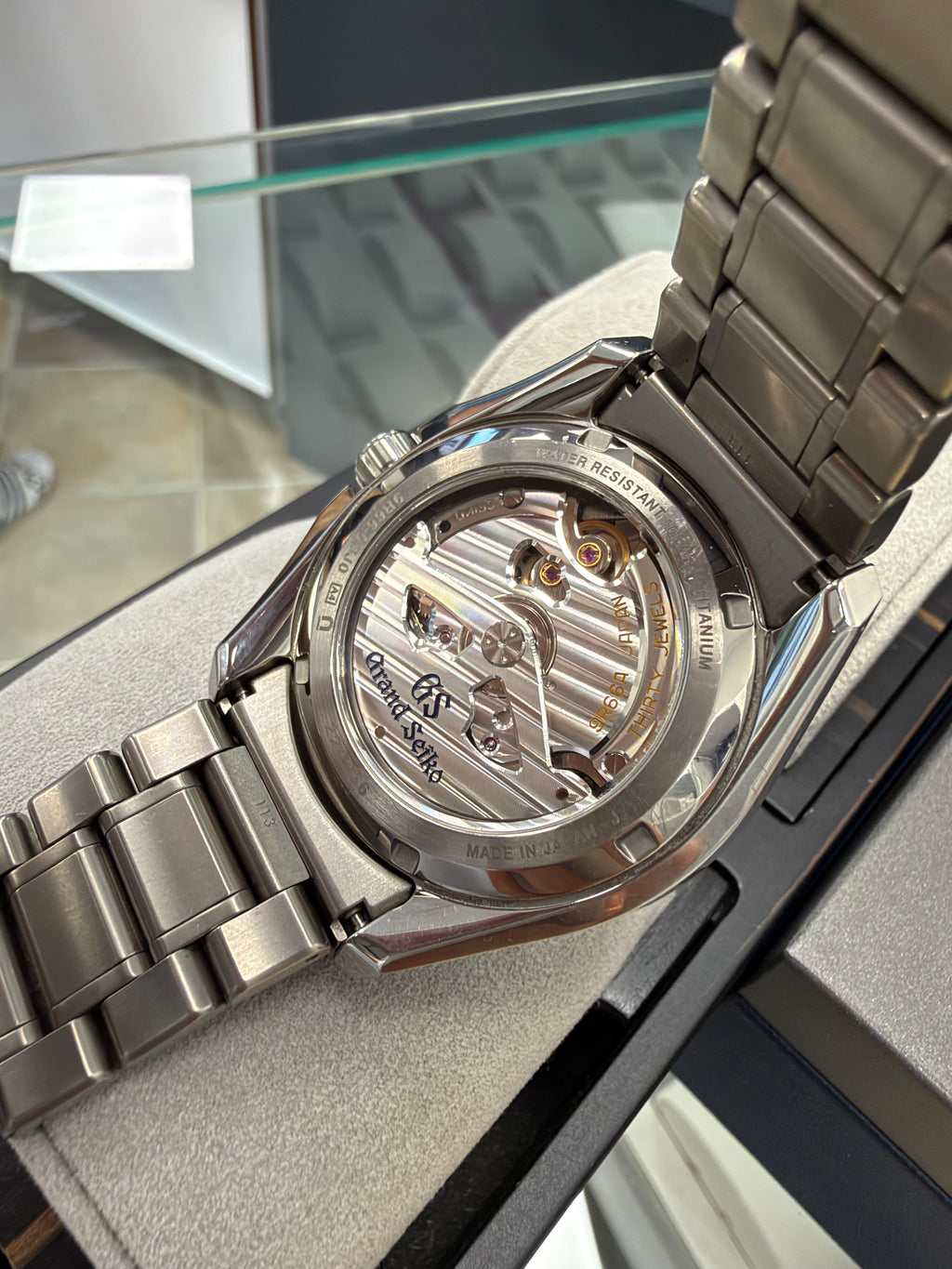 Grand Seiko Evolution 9 - Ref. SBGE285G - Spring Drive 9R66