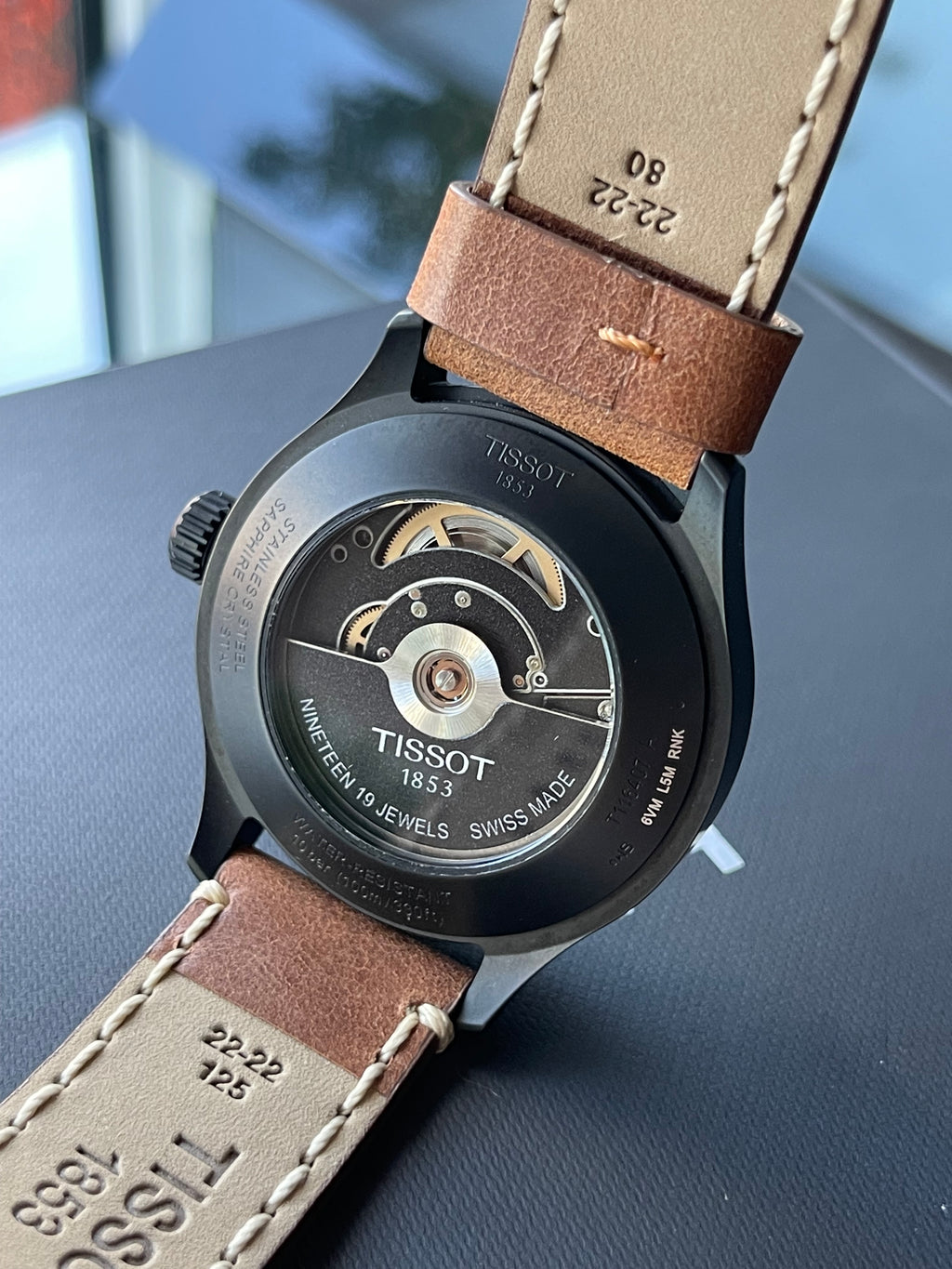 Ceas Tissot Gent XL Swissmatic - Ref. T116.407.36.051.01 - 43mm diametrul condiție excelentǎ
