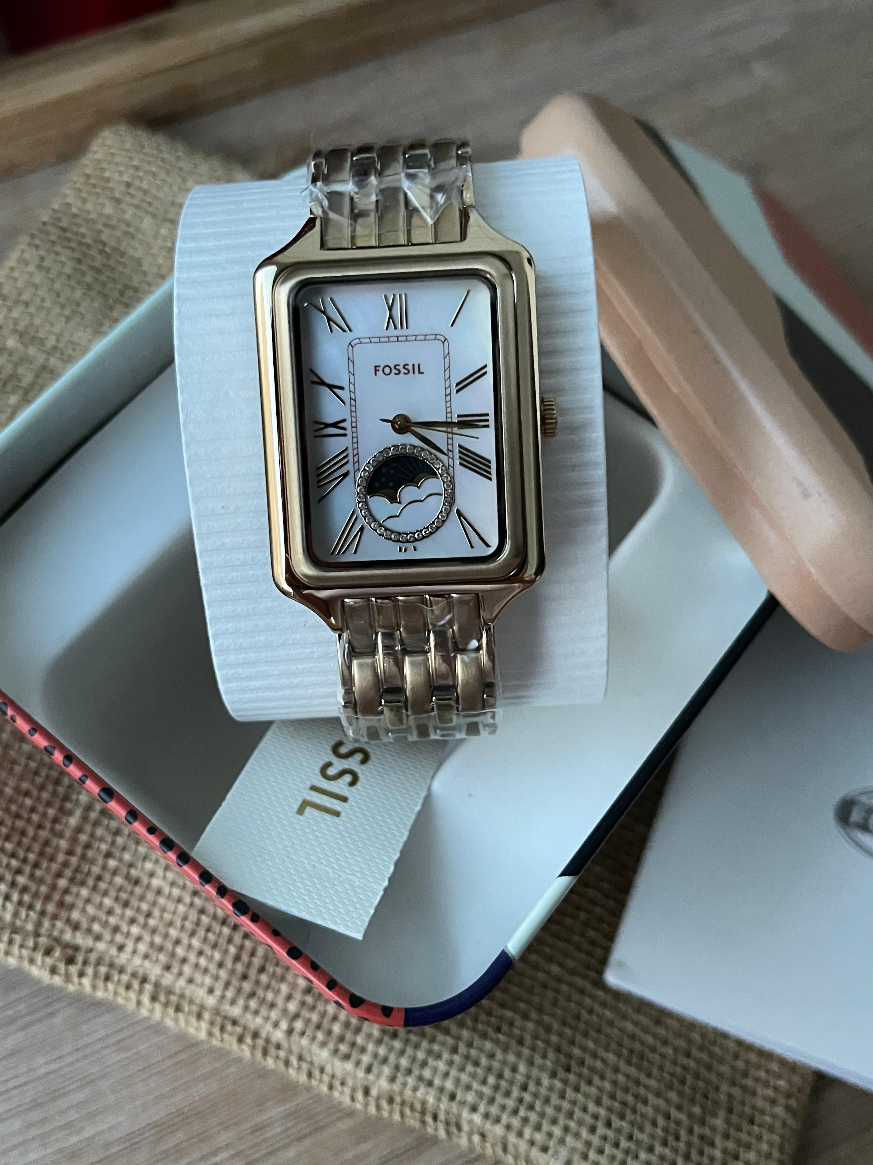 Ceas Fossil Raquel Sun Moon-  Gold ES5398 - 29mm - Mother of Pearl