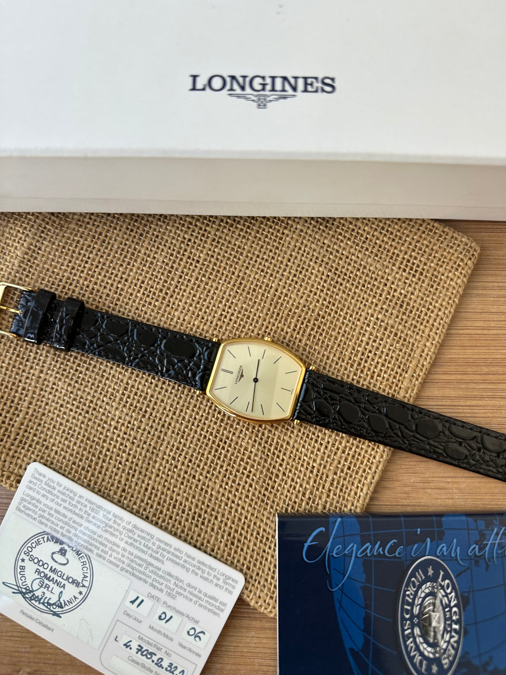 Longines La Grande Classique Tonneau Lady L4.705.2.32.2