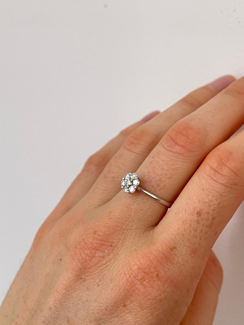 Inel Aur Alb 18k cu diamante - certificat