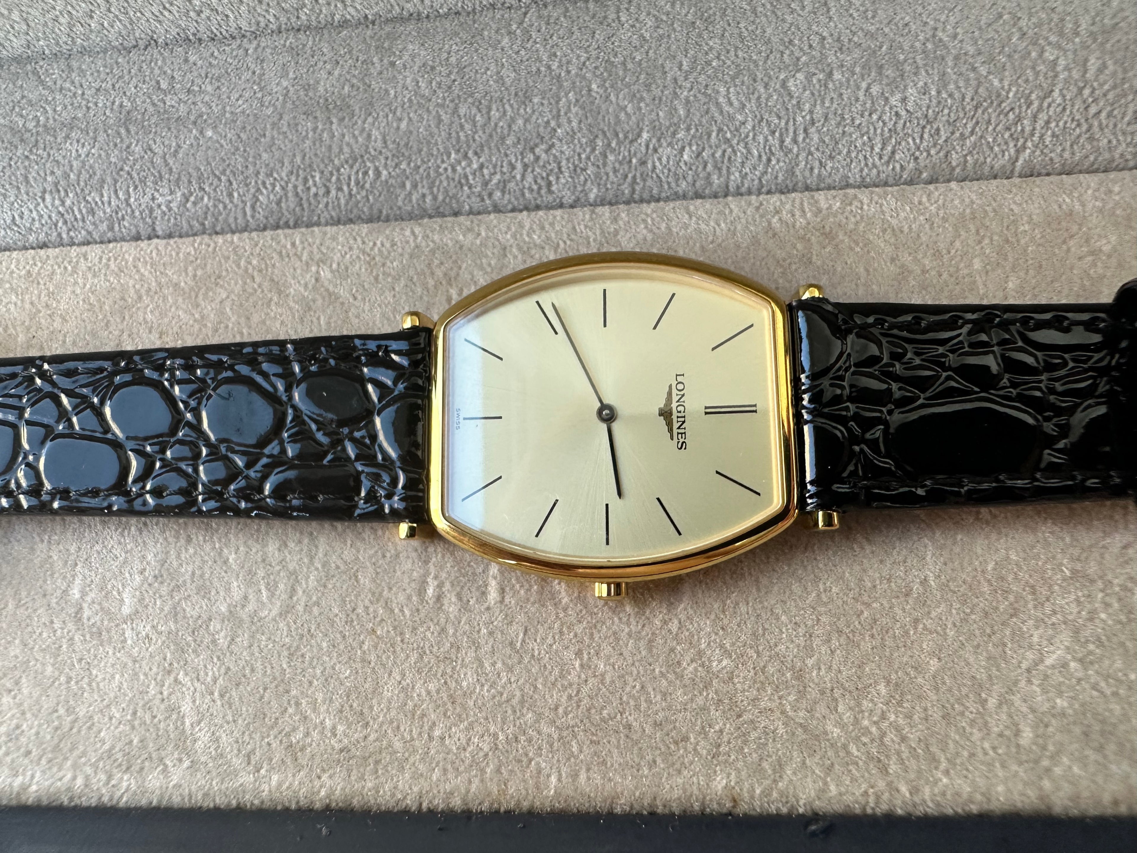 Longines La Grande Classique Tonneau Lady L4.705.2.32.2