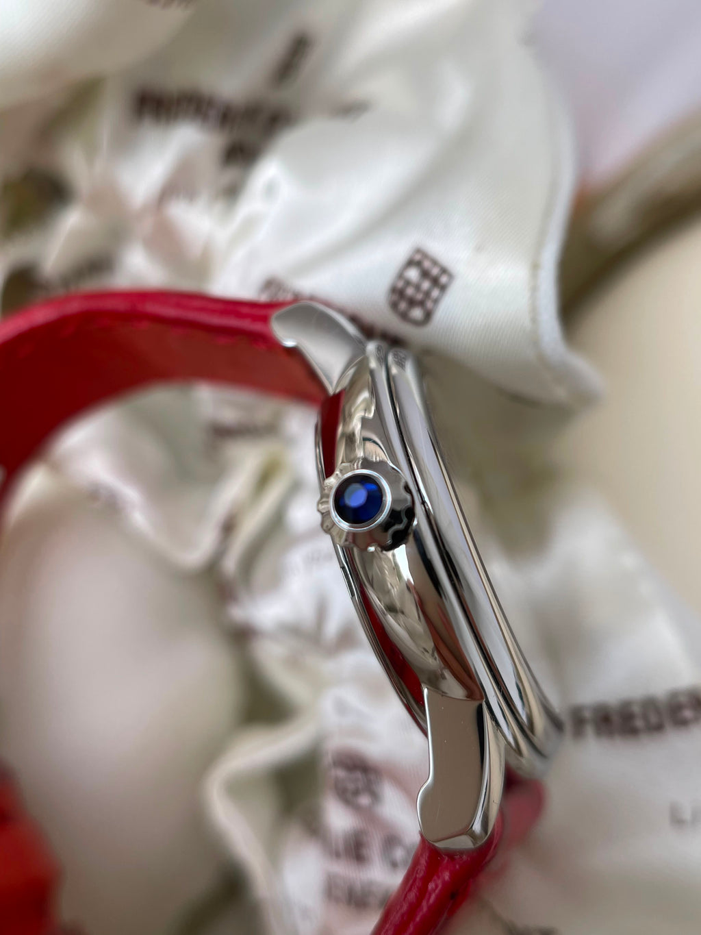 Superb Ceas Frederique Constant - Lady - Automatic - Open Heart cu diamante 💎Ref. FC-310DHB2P6