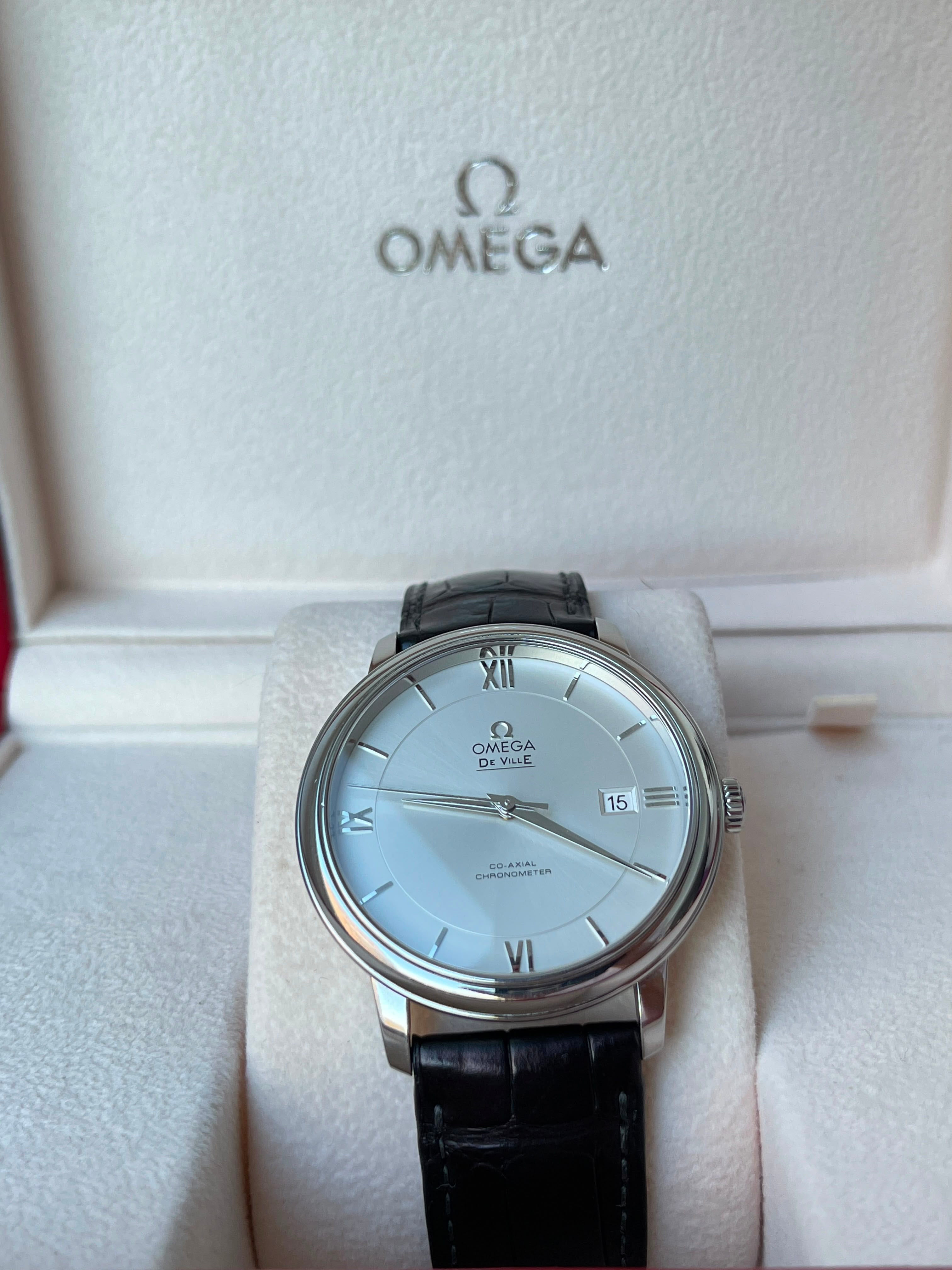 Omega De Ville Prestige Automatic 39.5mm Co-Axial Ref. 424.13.40.20.02.001