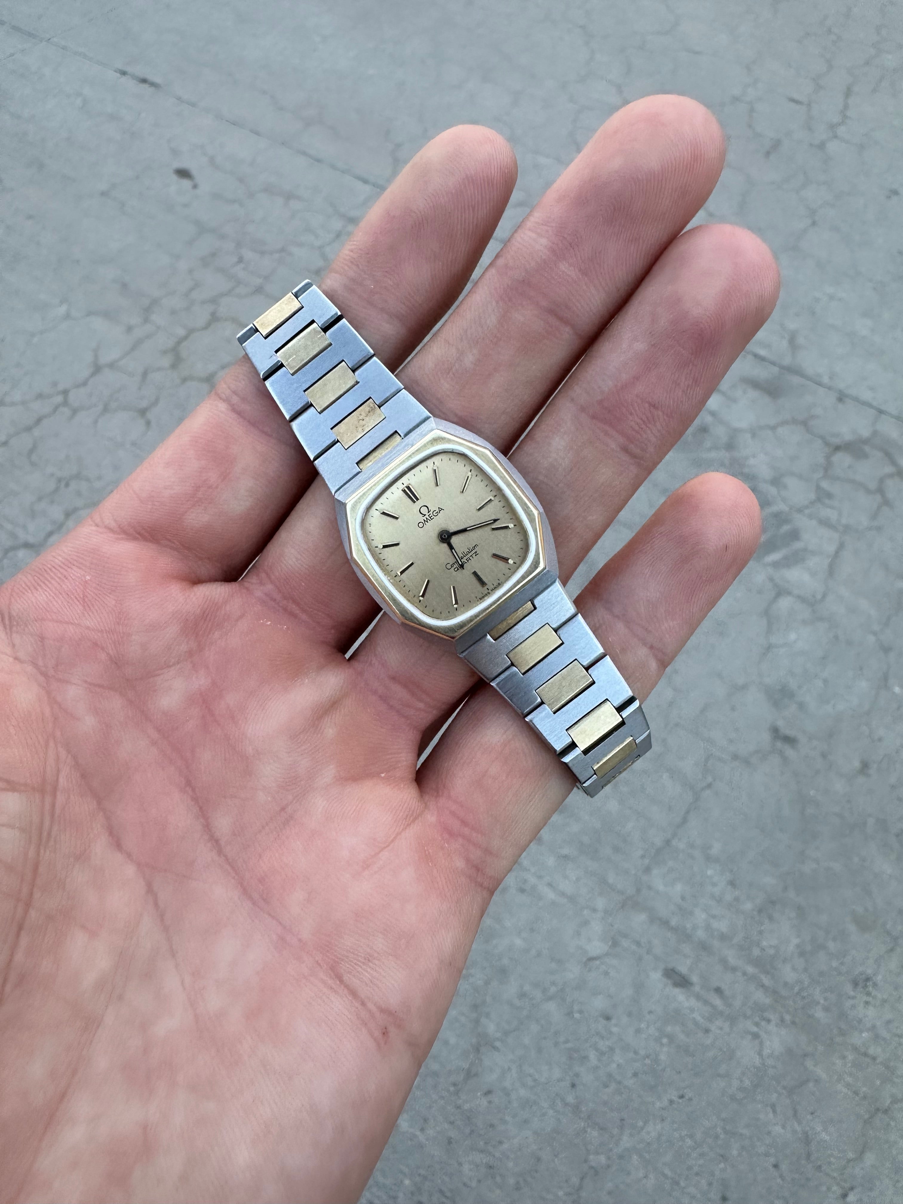 Omega Constellation Aur 18K si Otel Ref. 198.0123 - 33mm