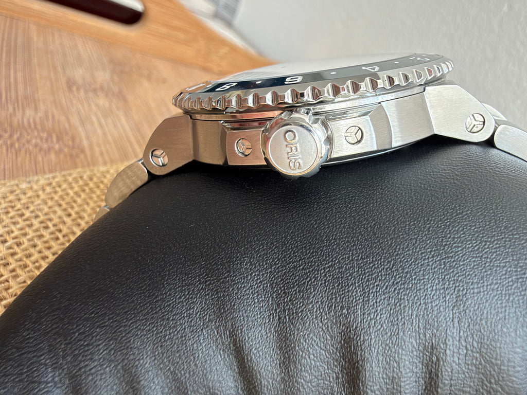 Oris Aquis GMT Carysfort 43.5mm - bezel ceramic - Ediție limitată - impecabil - Ref. 01 798 7754 4185-Set MB