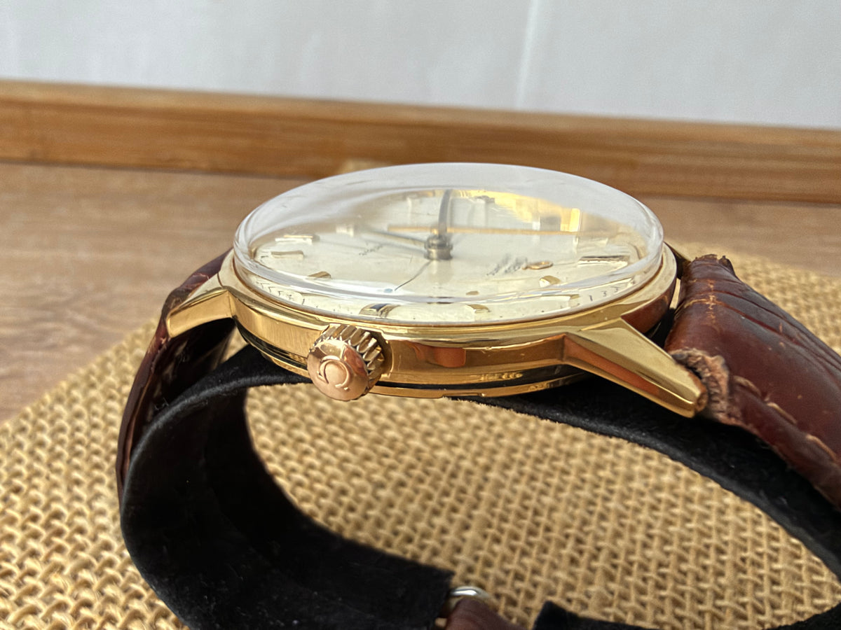 Omega Seamaster Genève - Aur 18K - Automatic - Cal.552 din anul 1967 - Ref. 165.001 - Crosshair Dial